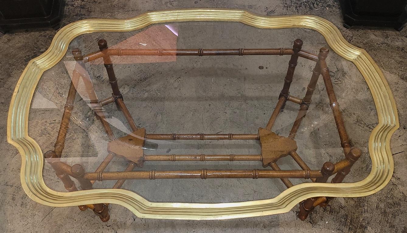 British Aesthetic Movement Asian Inspired Coffee Table In Good Condition In Dallas, TX