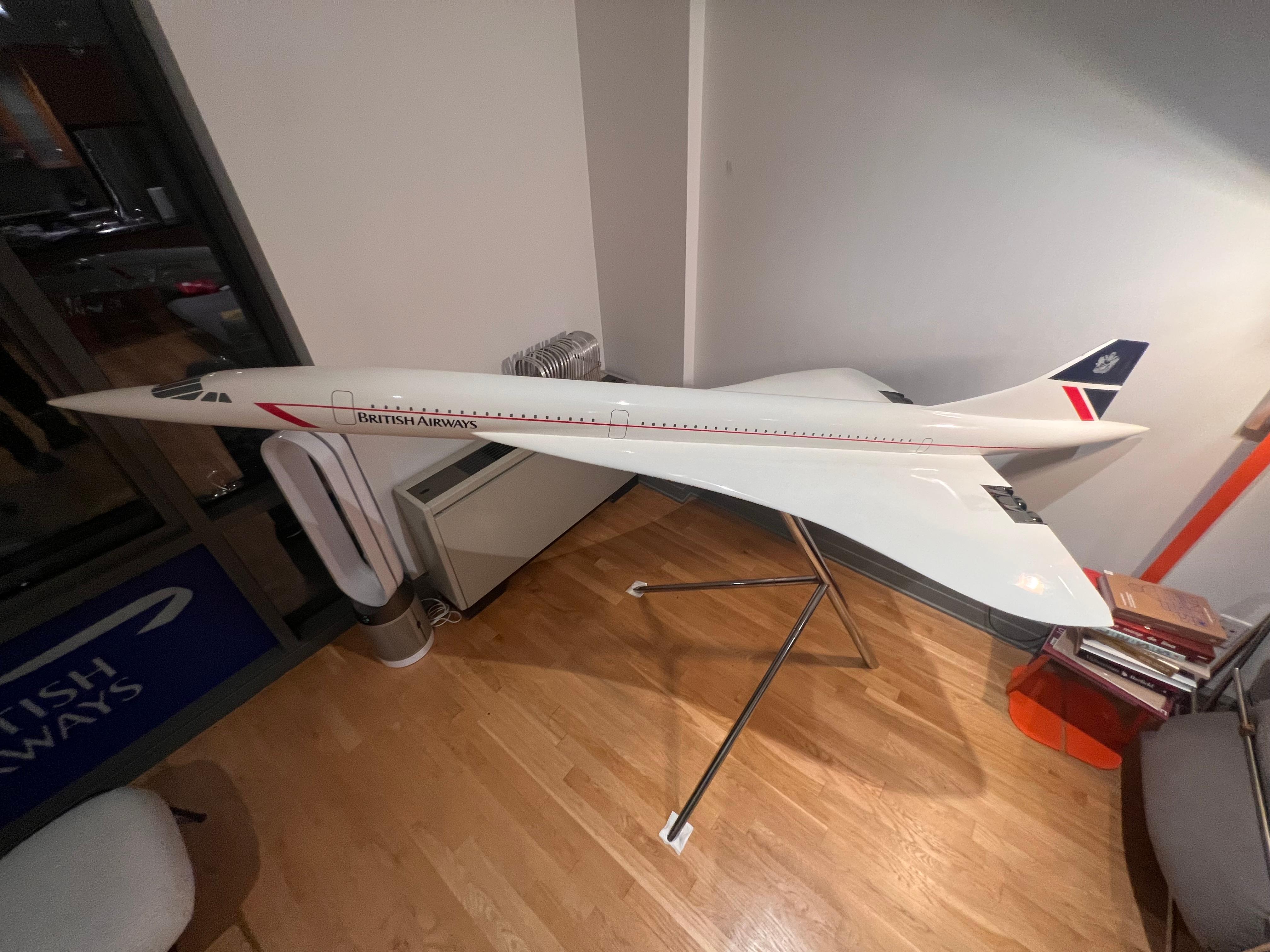 Großformatiges Modell „Concorde“ von British Airways (Glasfaser) im Angebot