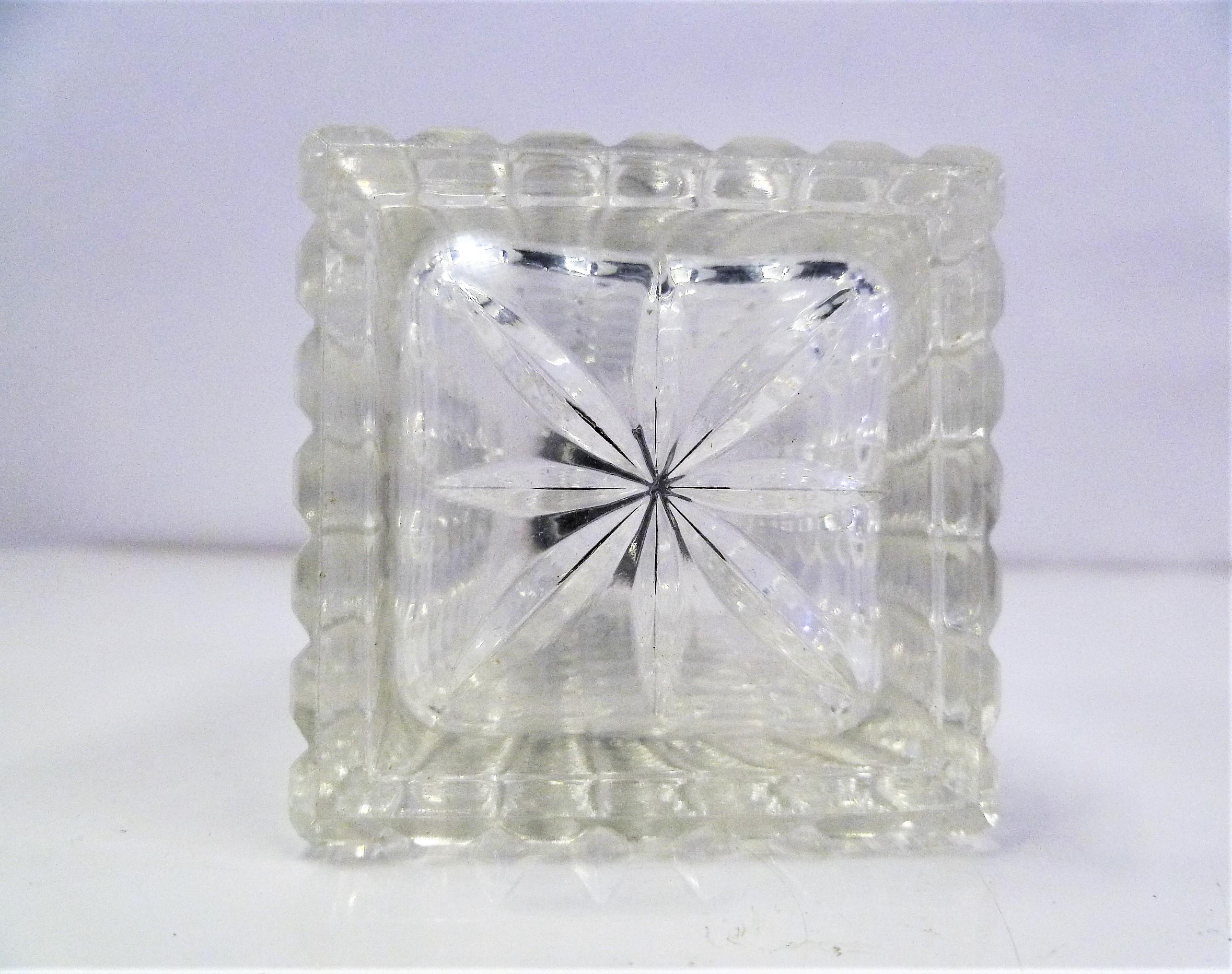 English British Antique Brilliant Cut Crystal Sugar and Muffineer Caster, England, 1900s For Sale