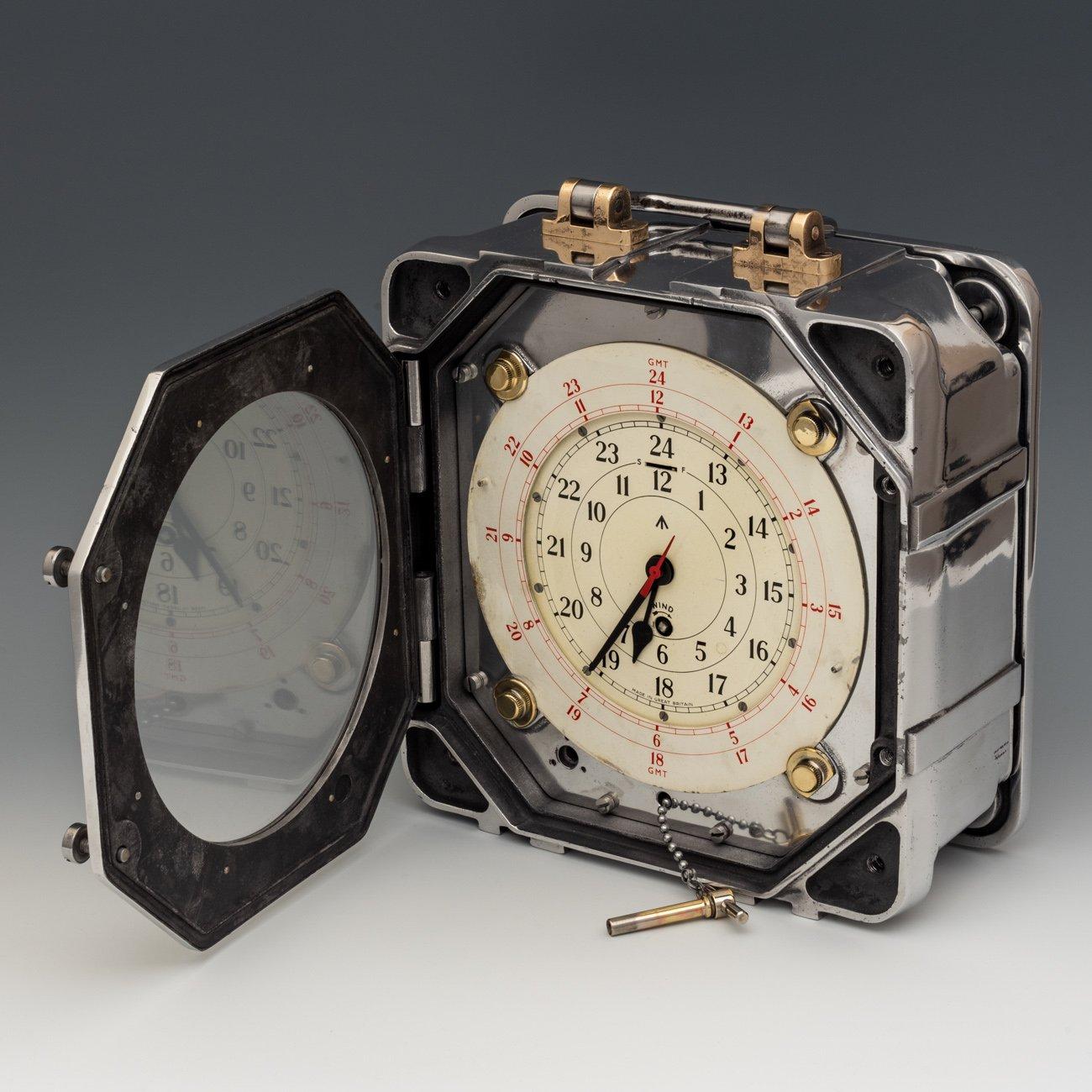 Mid-20th Century British Army Signals Clock, circa 1955