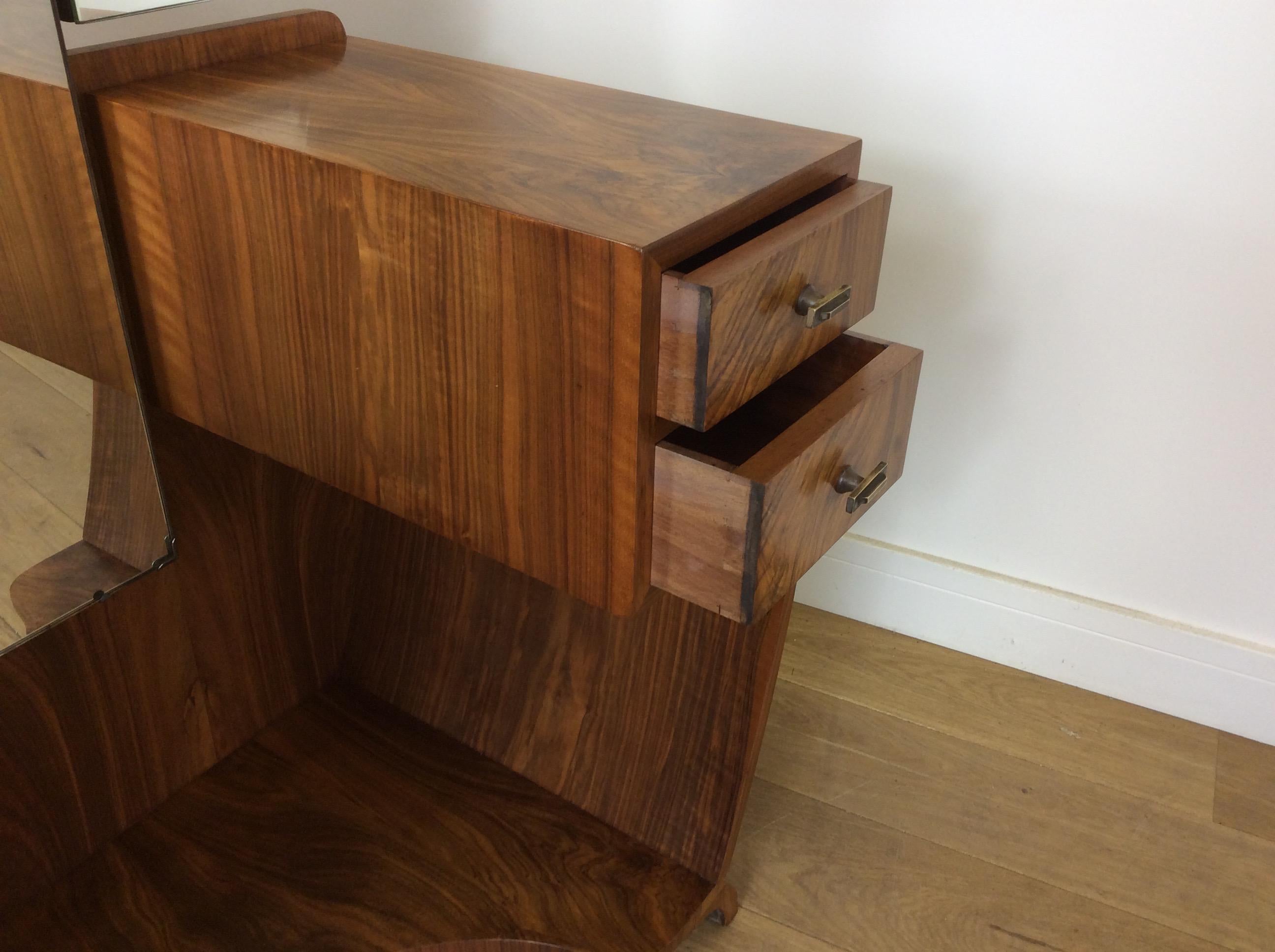 British Art Deco Bedroom Suite in a Figured Brown Walnut Skyscraper Style 3