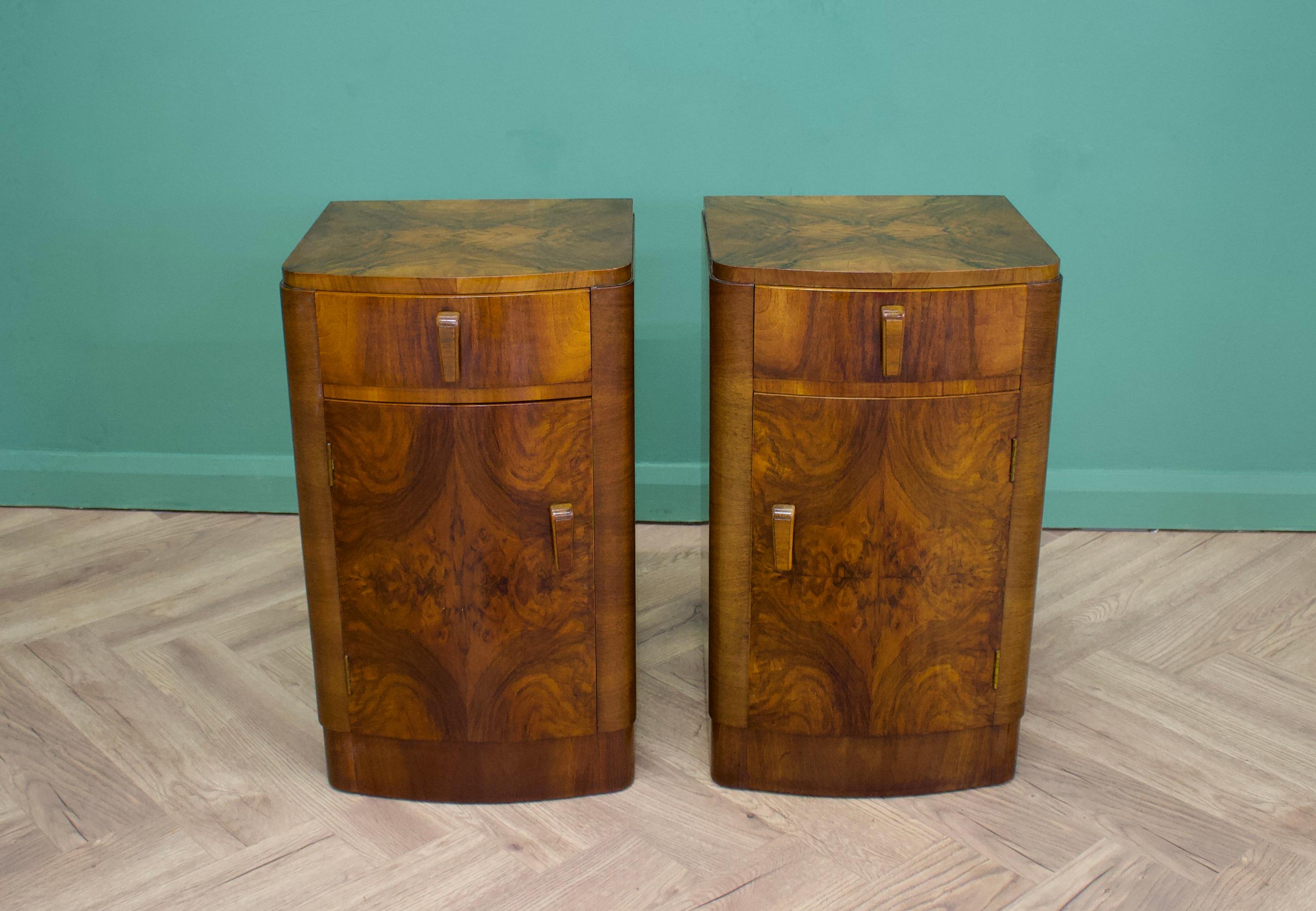 British Art Deco Burr Walnut Bow Fronted Pair Bedside Tables, 1930s In Good Condition In South Shields, GB