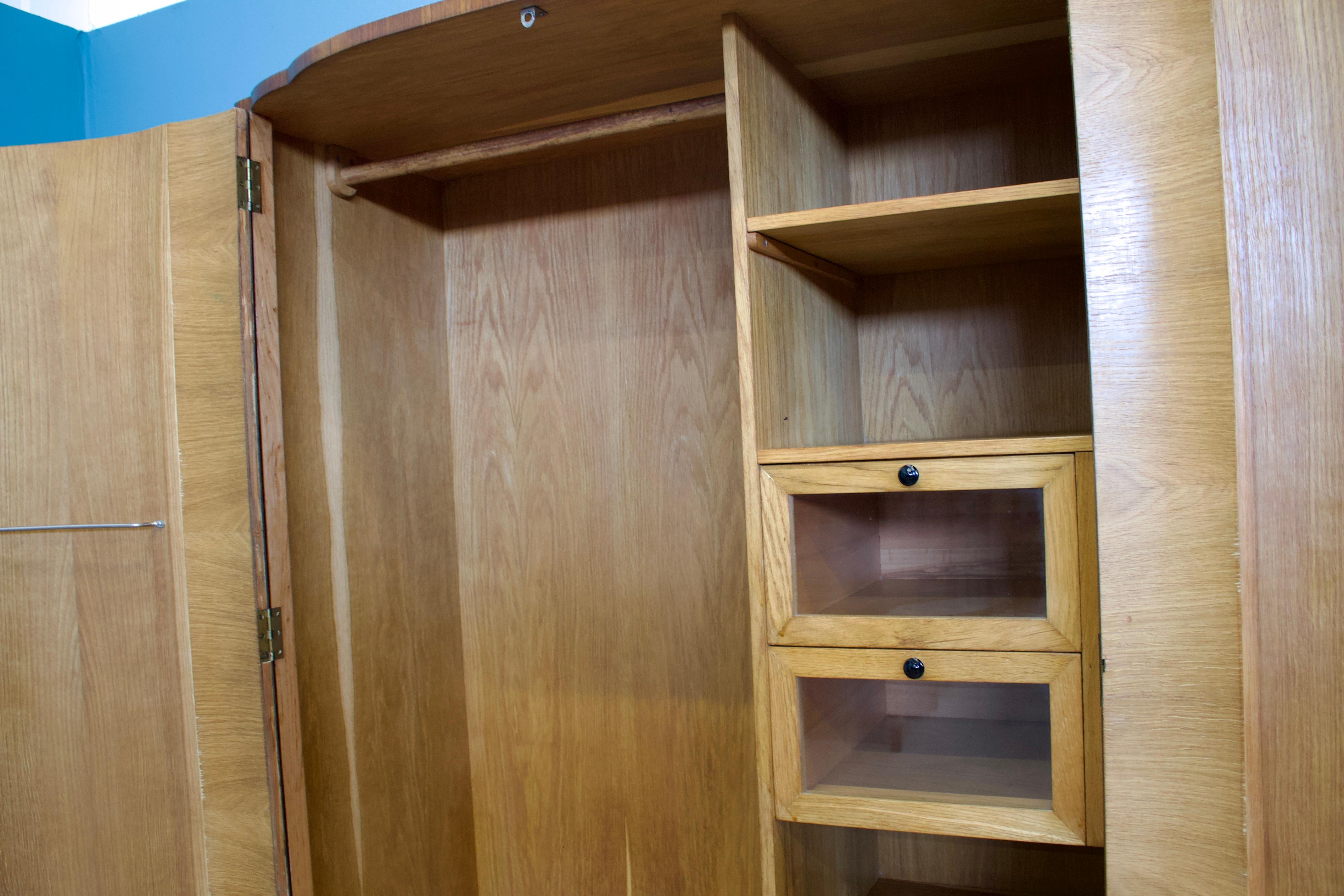 British Art Deco Burr Walnut Bow Fronted Wardrobe, 1930s 2
