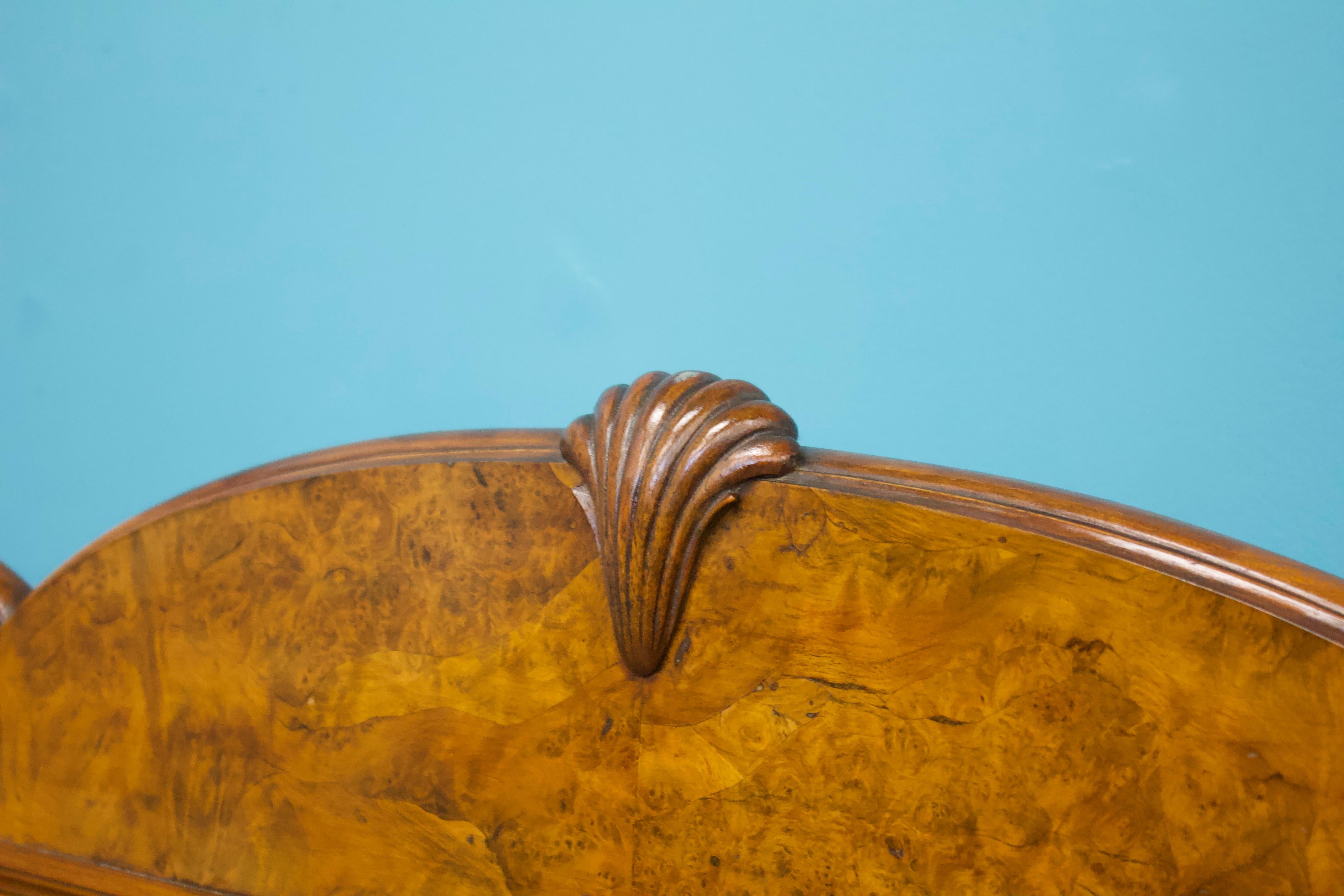 British Art Deco Burr Walnut Double Bed Frame, 1930s For Sale 1