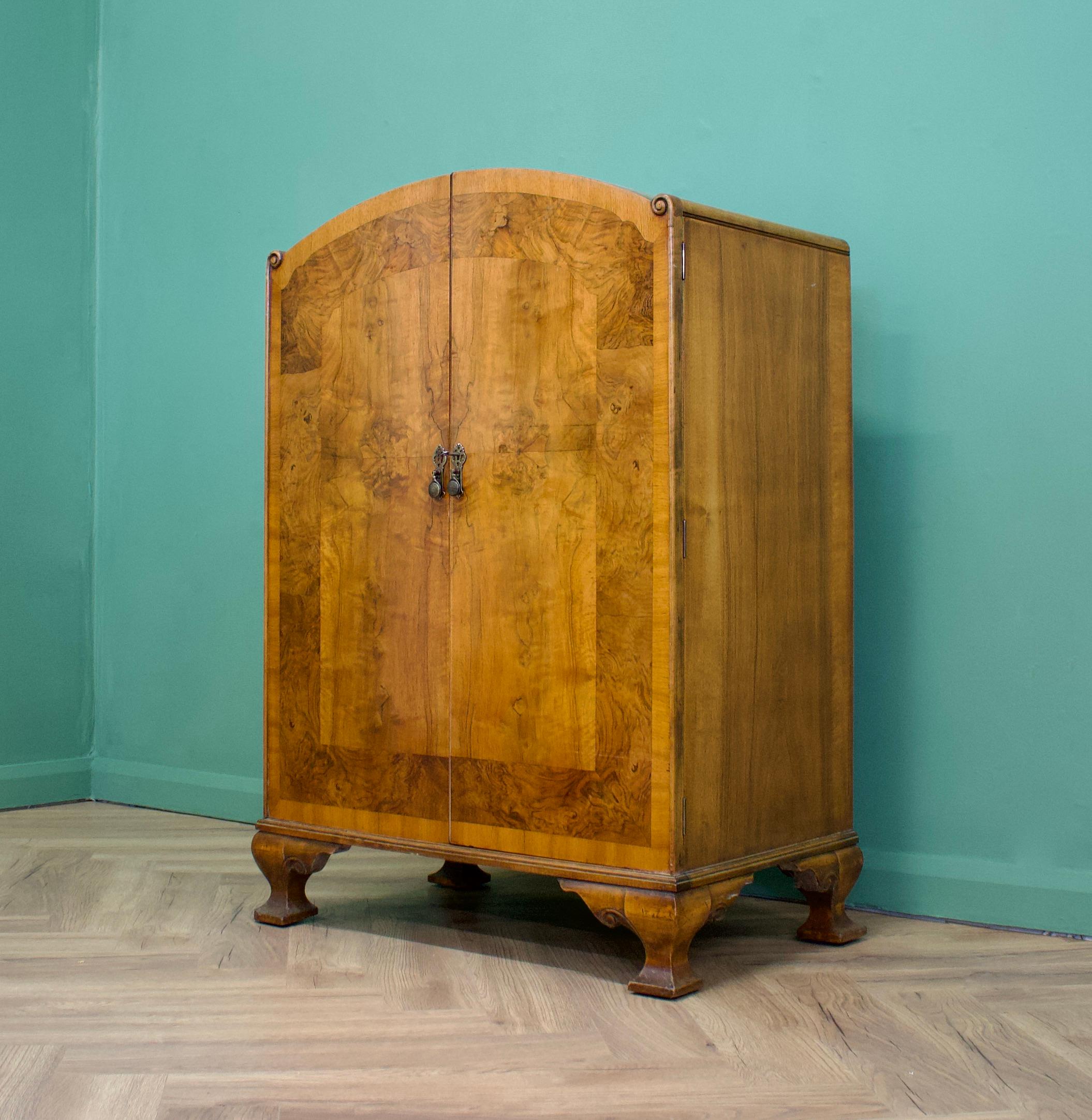 British Art Deco Burr Walnut Linen Cabinet, 1930s In Good Condition In South Shields, GB