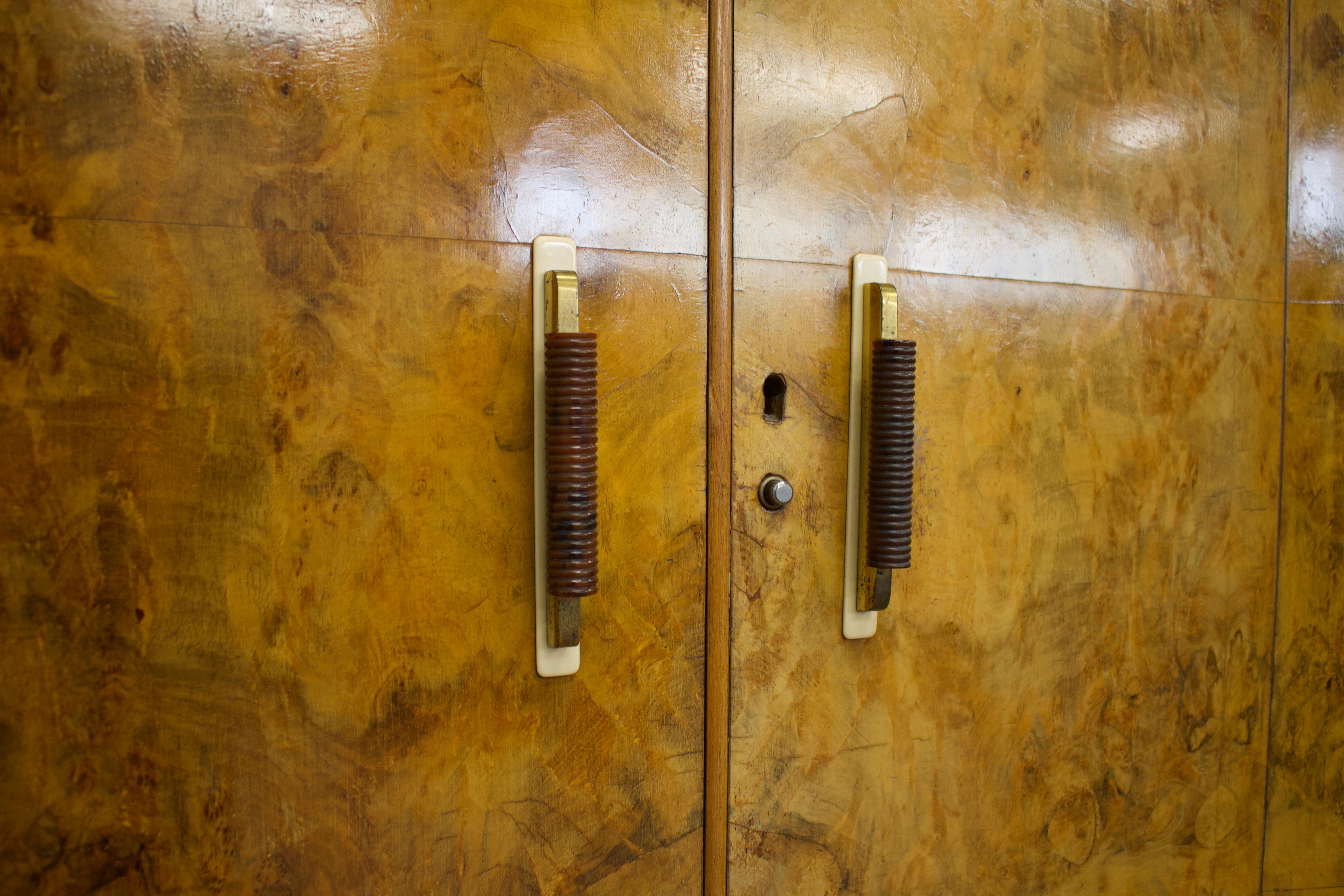 British Art Deco Burr Walnut Wardrobe, 1930s 1