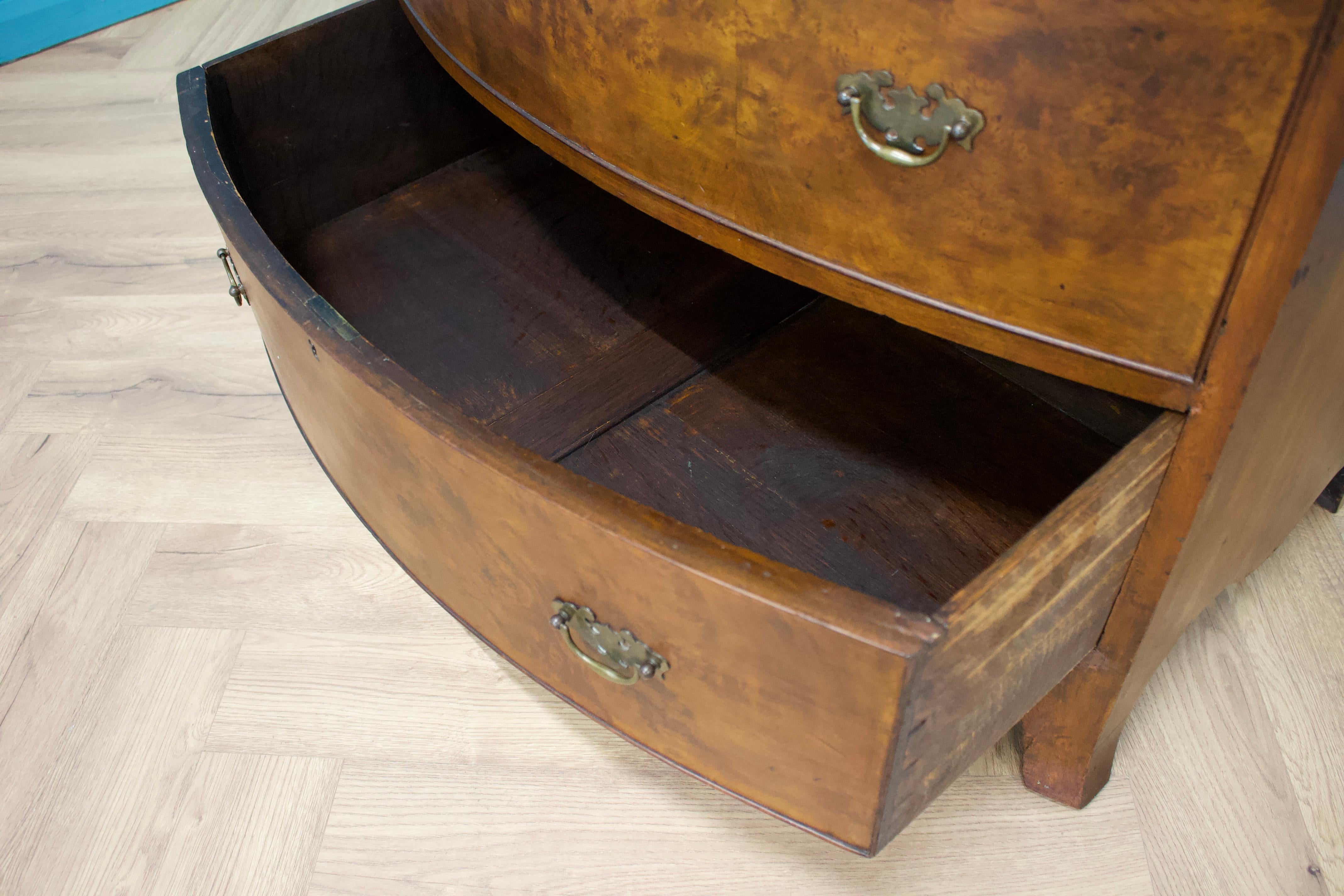 British Art Deco Burr Walnut Wardrobe, 1930s 1
