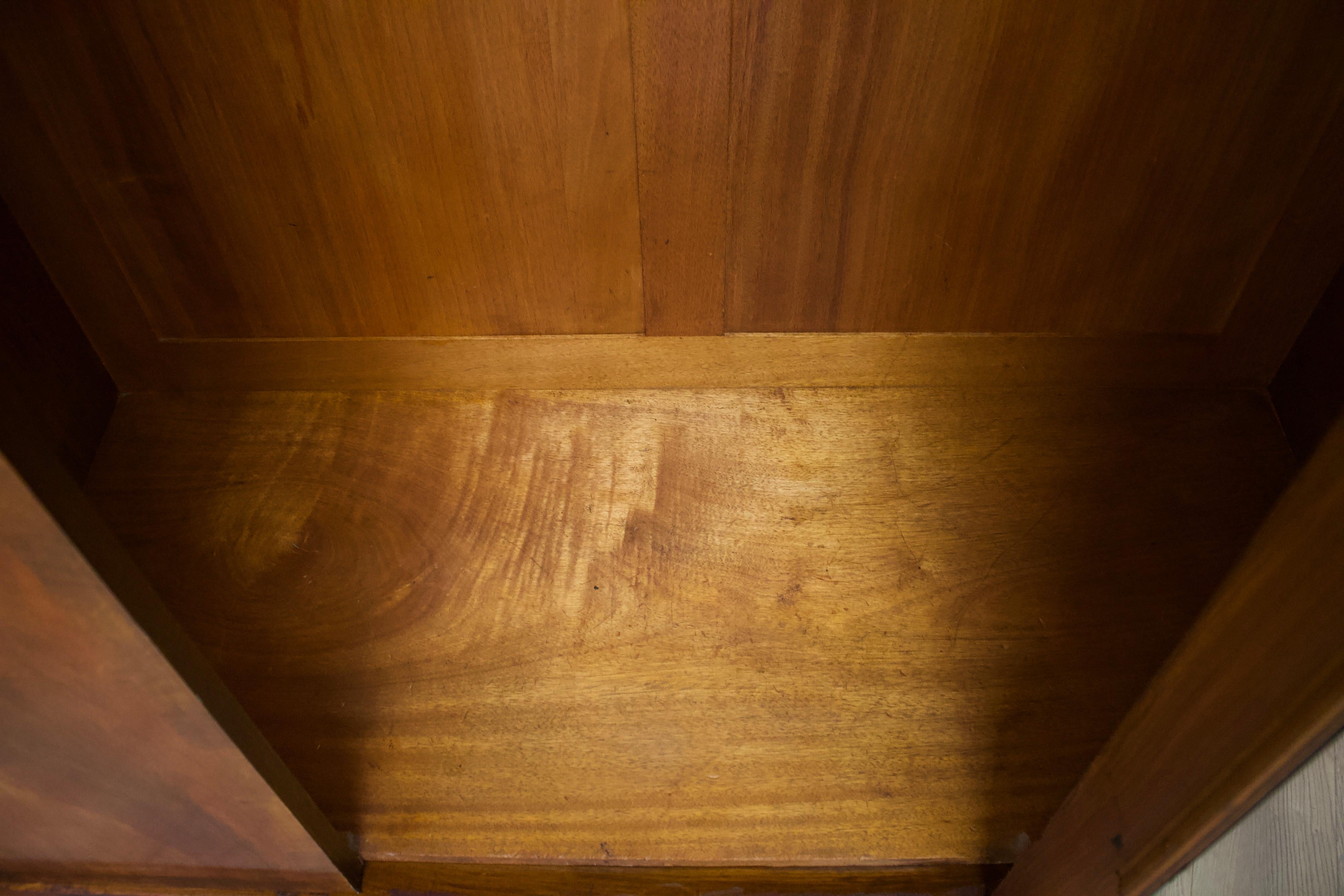 British Art Deco Burr Walnut Wardrobe, 1930s 2