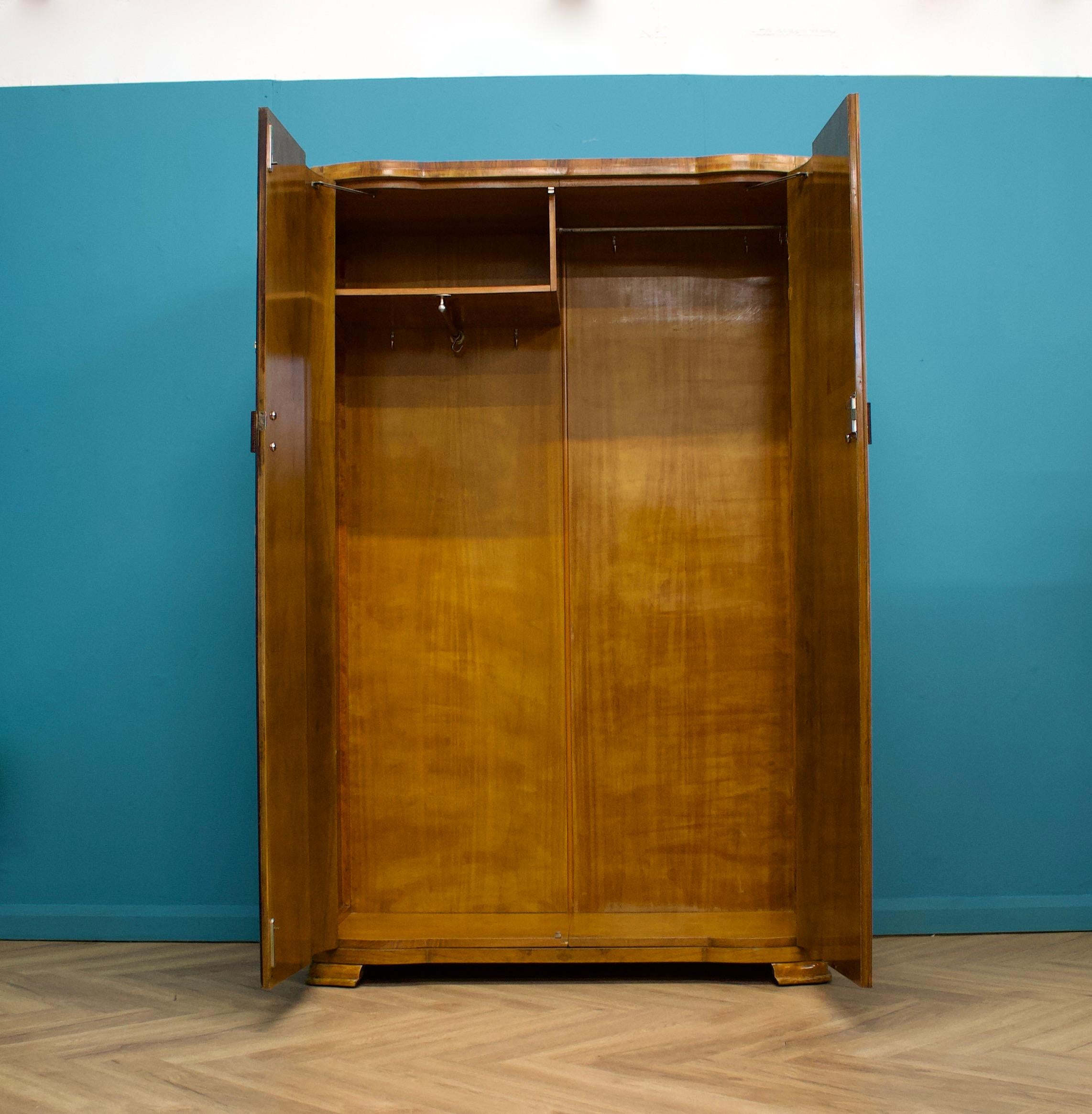 British Art Deco Burr Walnut Wardrobe, 1930s 2