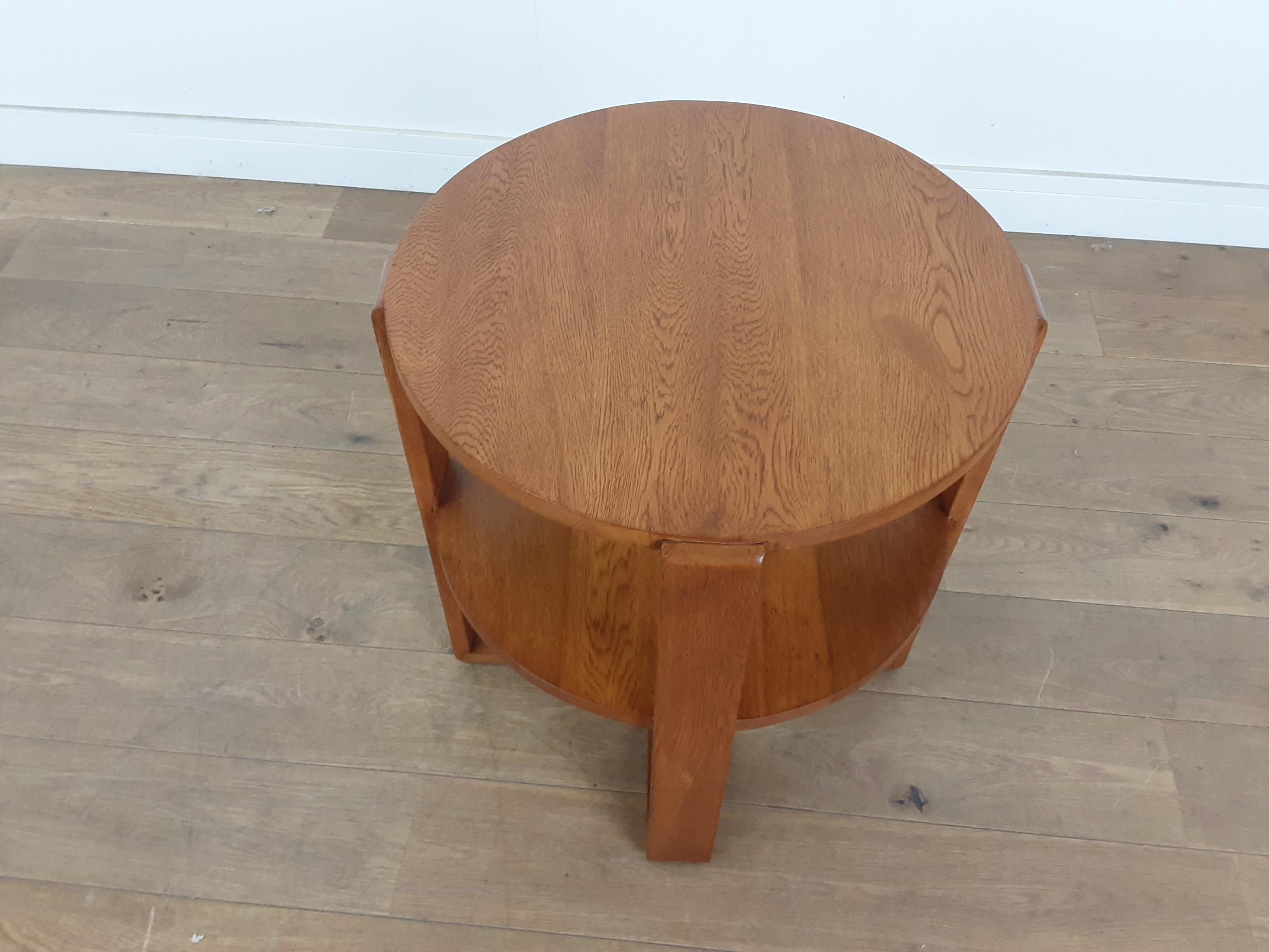 20th Century British Art Deco Side Table in Golden Oak For Sale