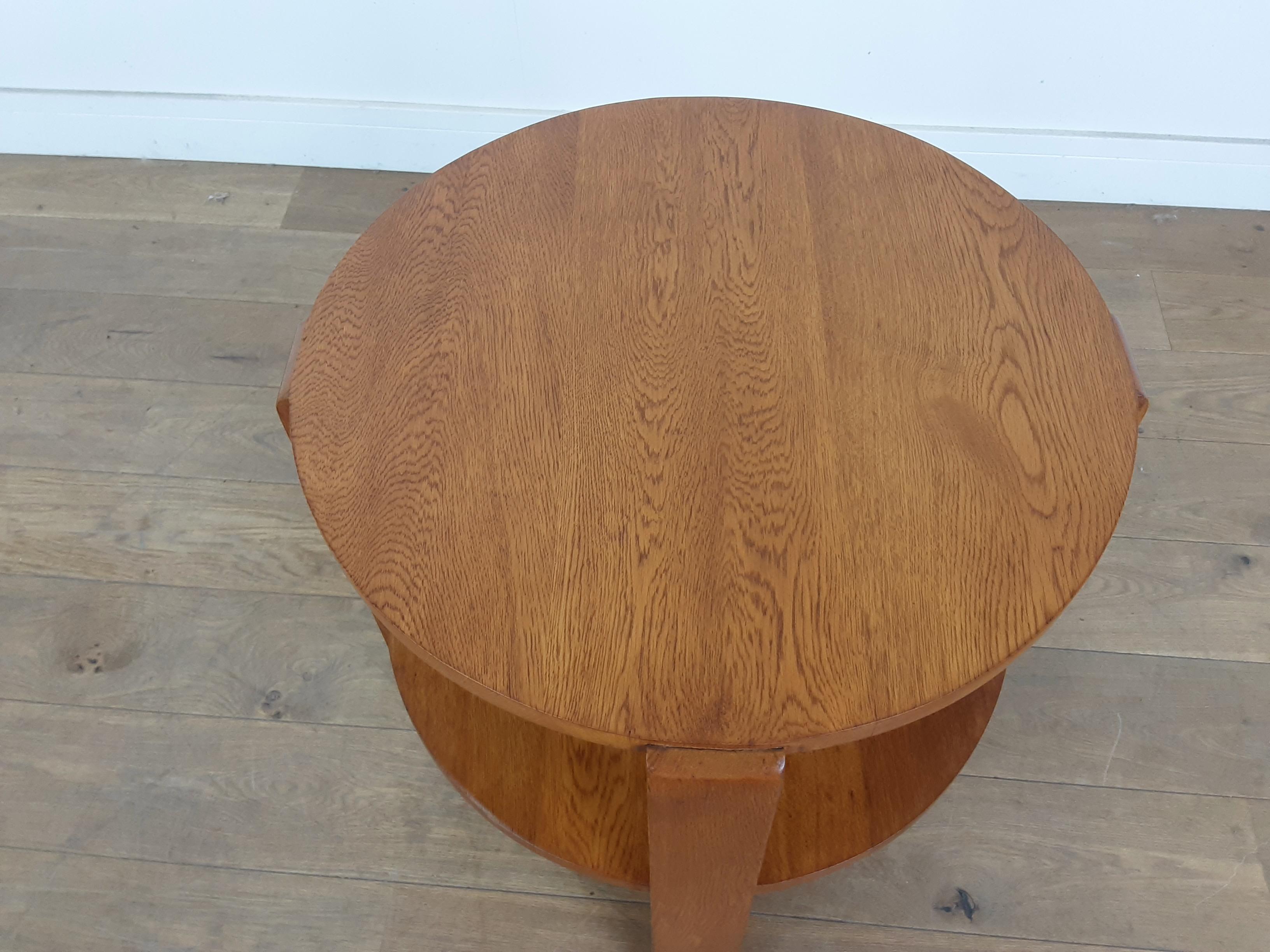 British Art Deco Side Table in Golden Oak For Sale 3