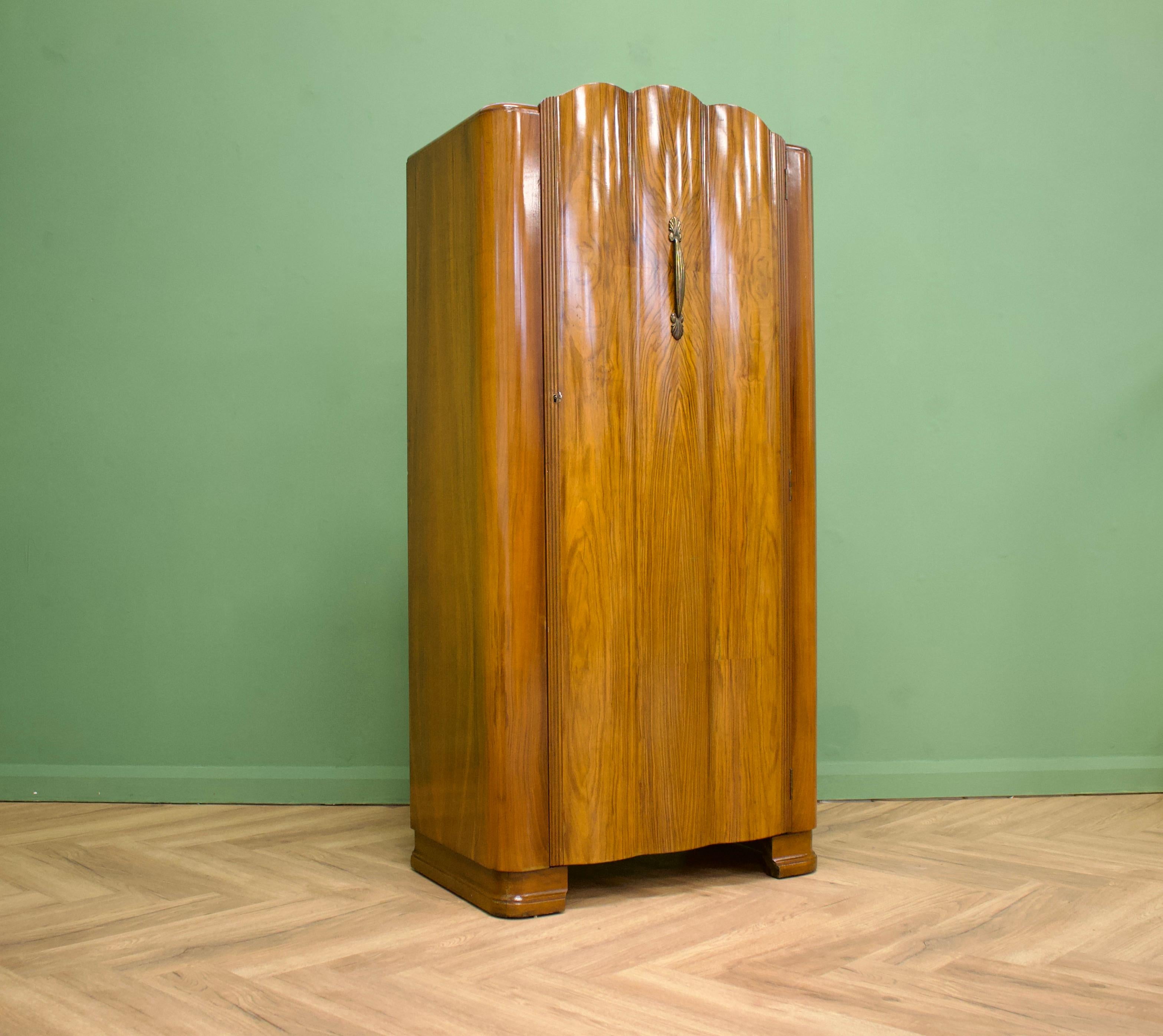 Veneer British Art Deco Style Walnut Small Wardrobe from Harris Lebus, 1940s