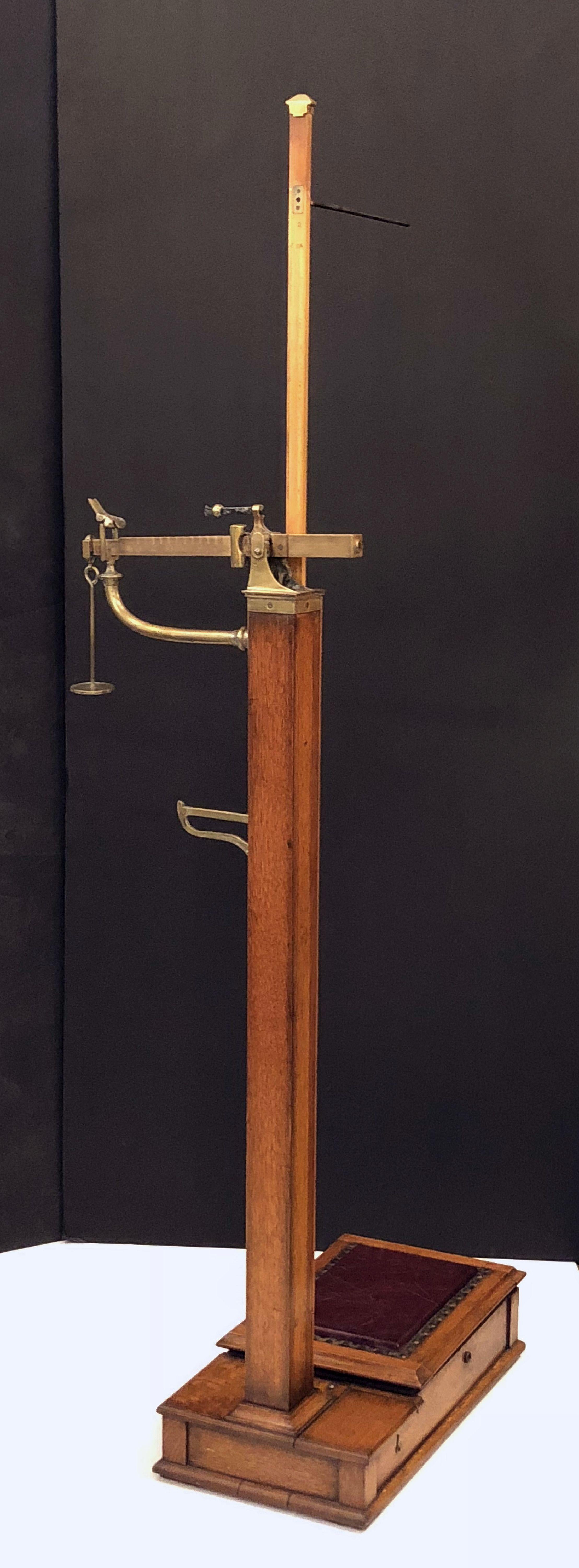 British Athlete's Personal Floor Standing Scale of Oak, Boxwood, and Brass 1