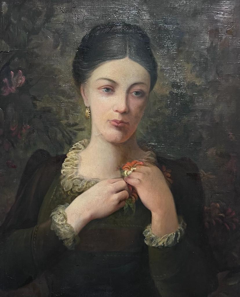 Fine peinture à l'huile britannique ancienne représentant une femme élégante avec une fleur encadrée