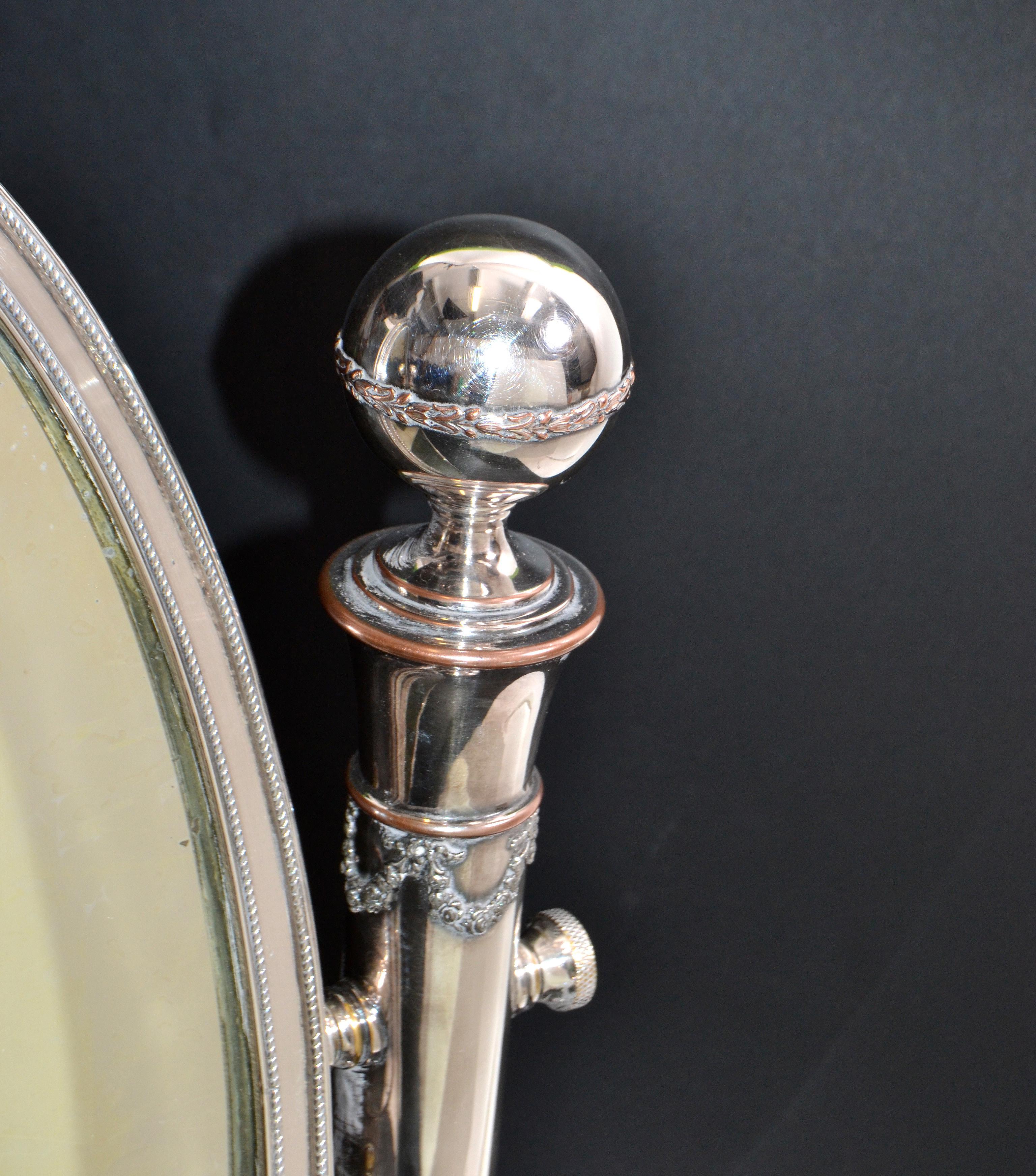 British Colonial Antique 1910 Sheffield England Oval Vanity Mirror Pedestal Bon état - En vente à Miami, FL