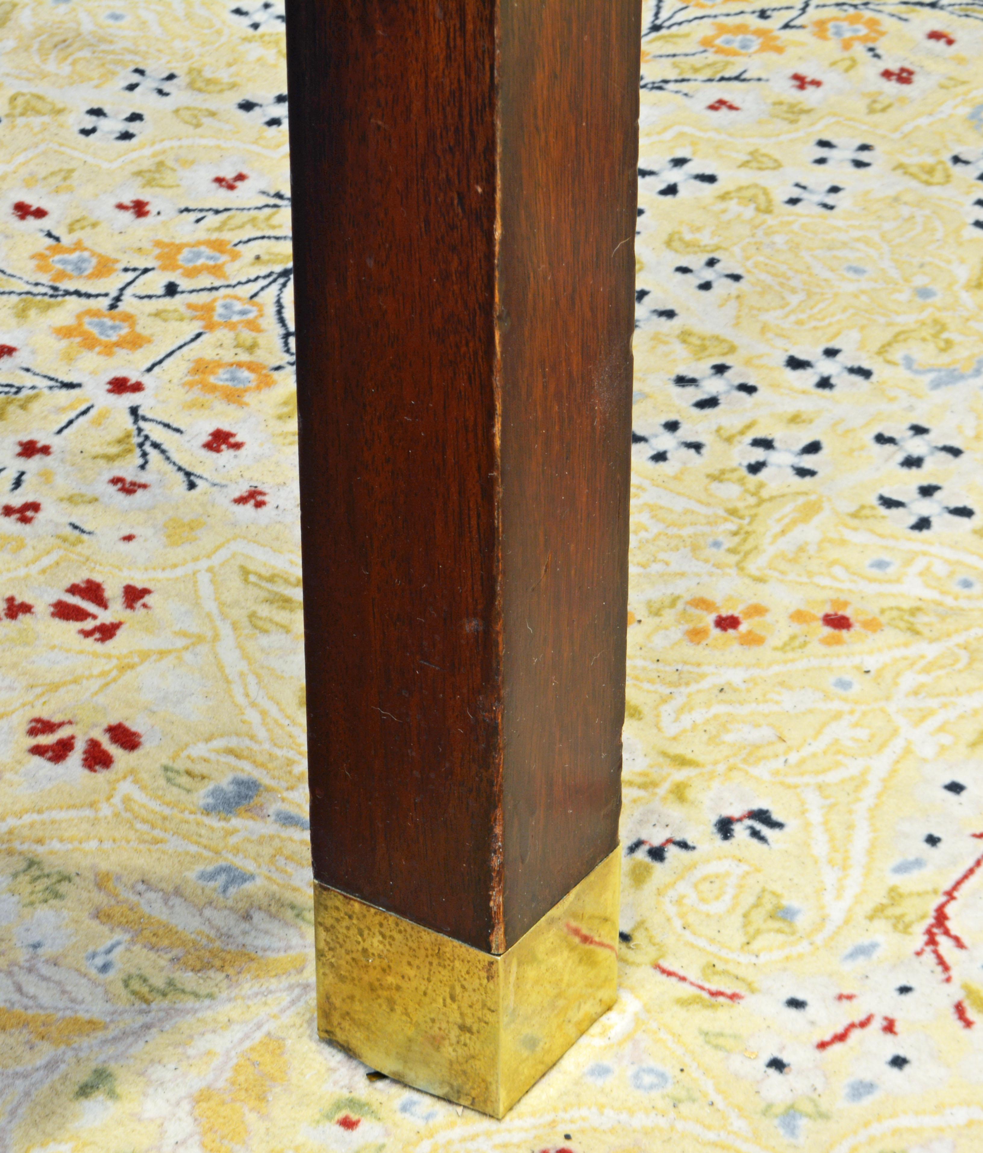 British Colonial Mahogany Campaign Style Leather Top Gentleman's Desk, 20th C. In Good Condition In Ft. Lauderdale, FL