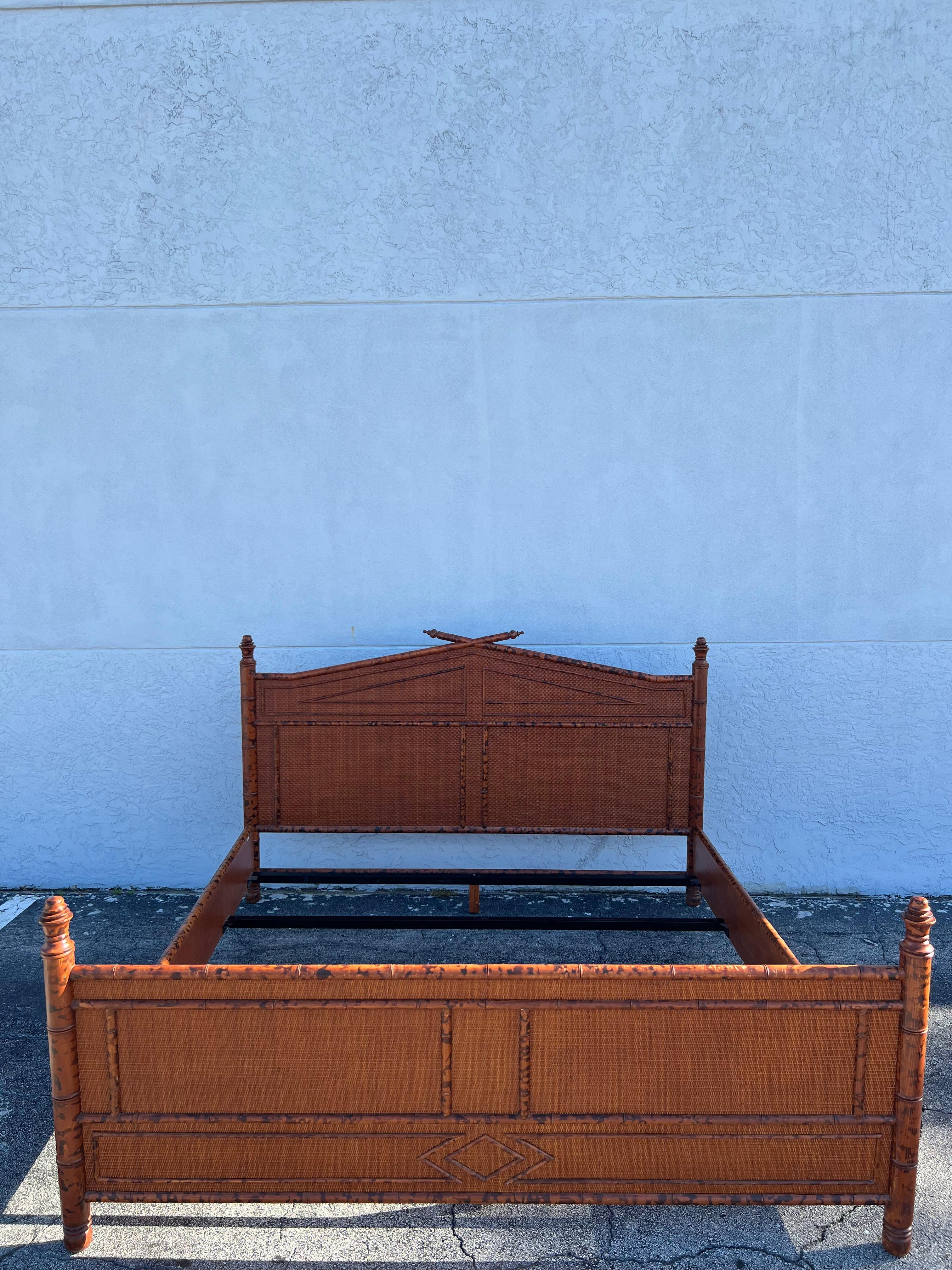colonial bed frame