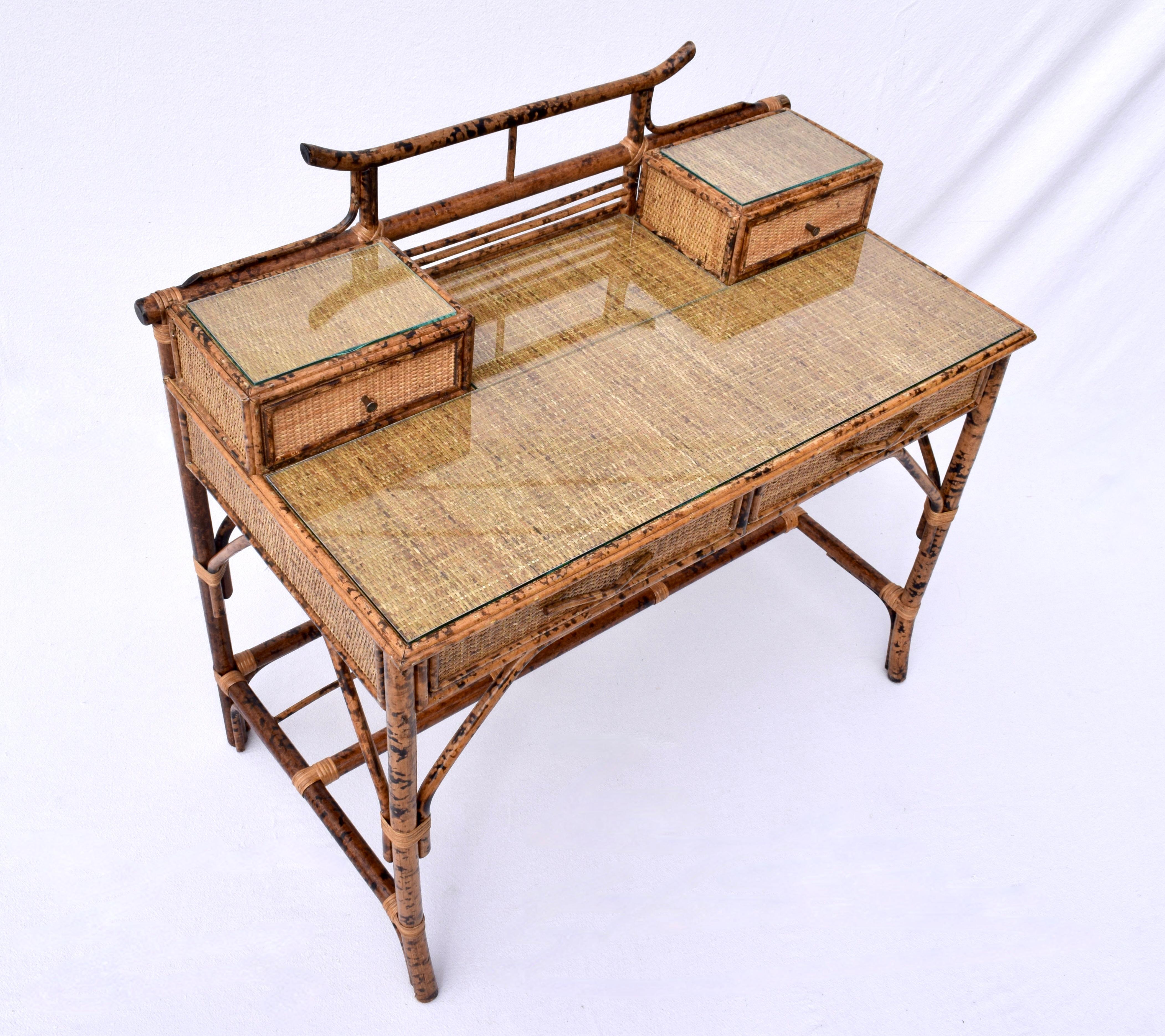 British Colonial Style Burnt Tortoise Bamboo and Grass Cloth Desk Set For Sale 1
