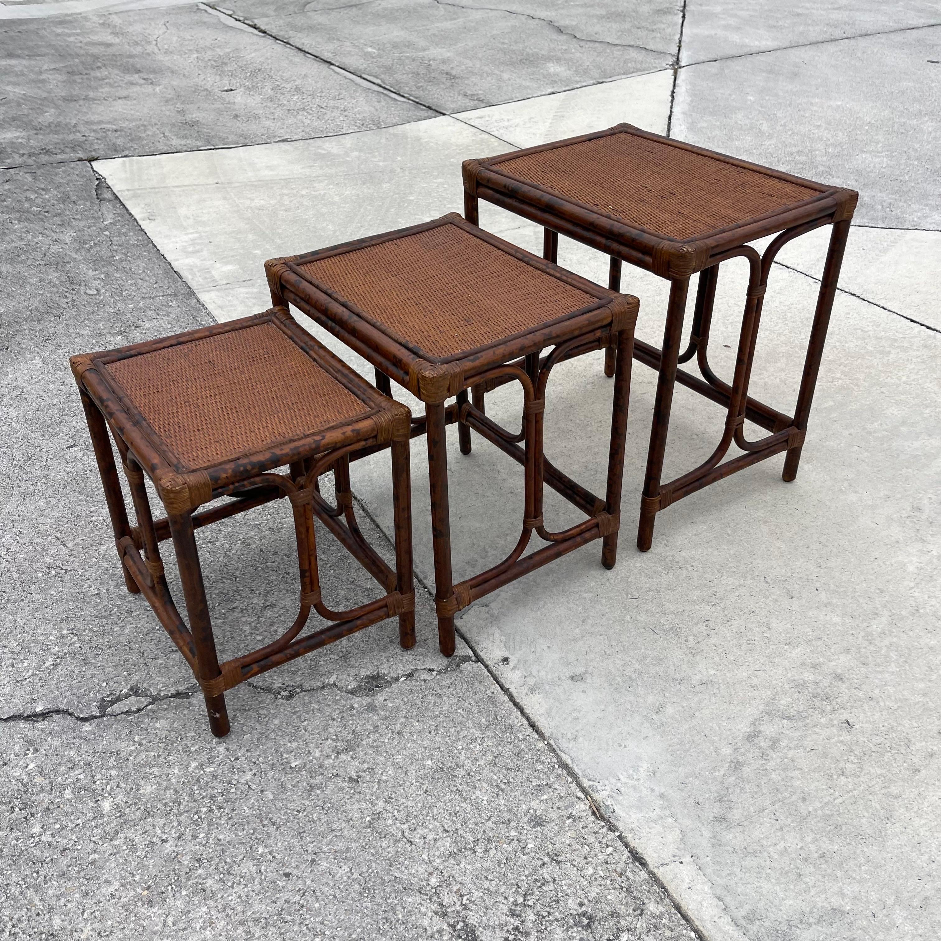 British Colonial Style Burnt Tortoise Rattan Bamboo Nesting Side Tables, Set 3 9
