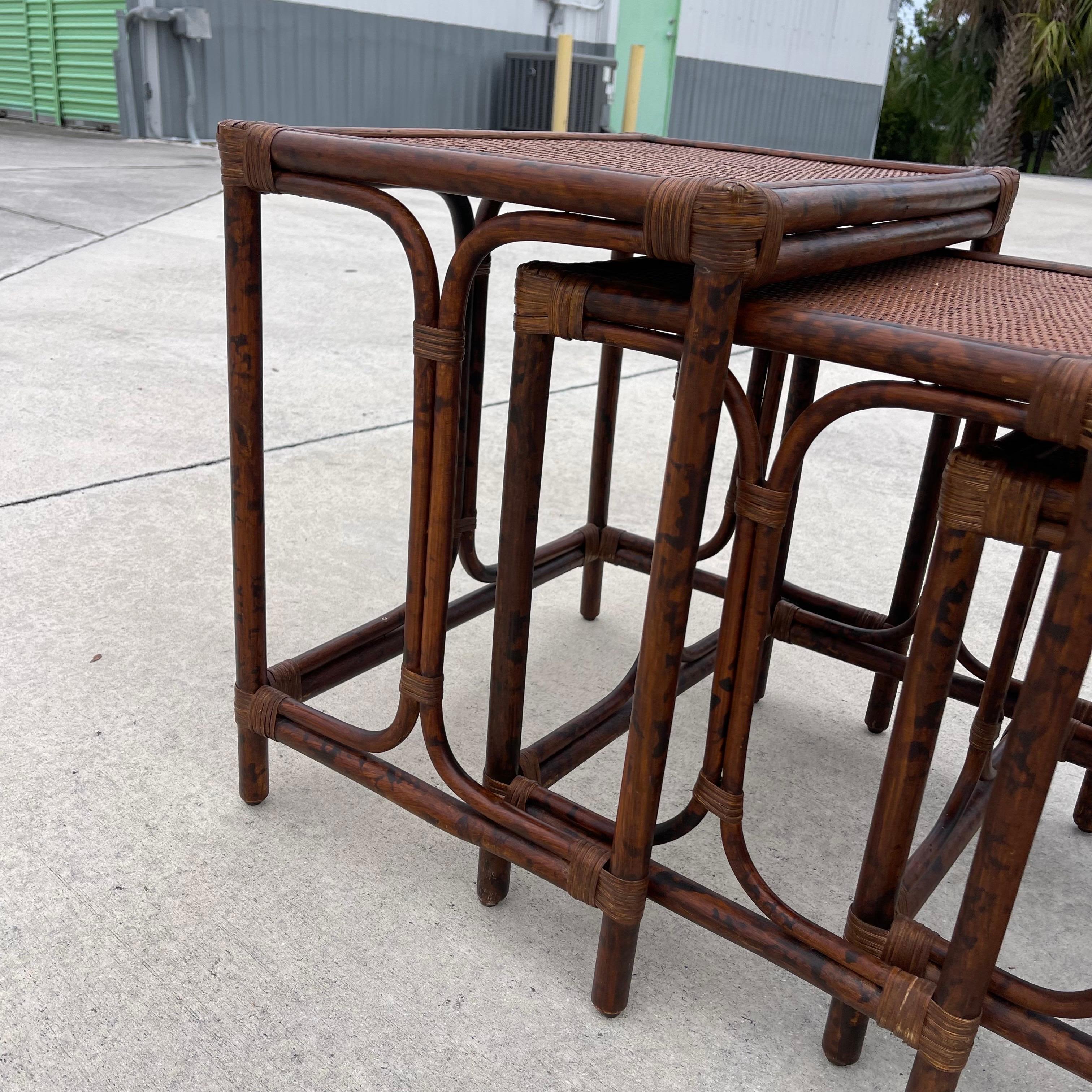 20th Century British Colonial Style Burnt Tortoise Rattan Bamboo Nesting Side Tables, Set 3