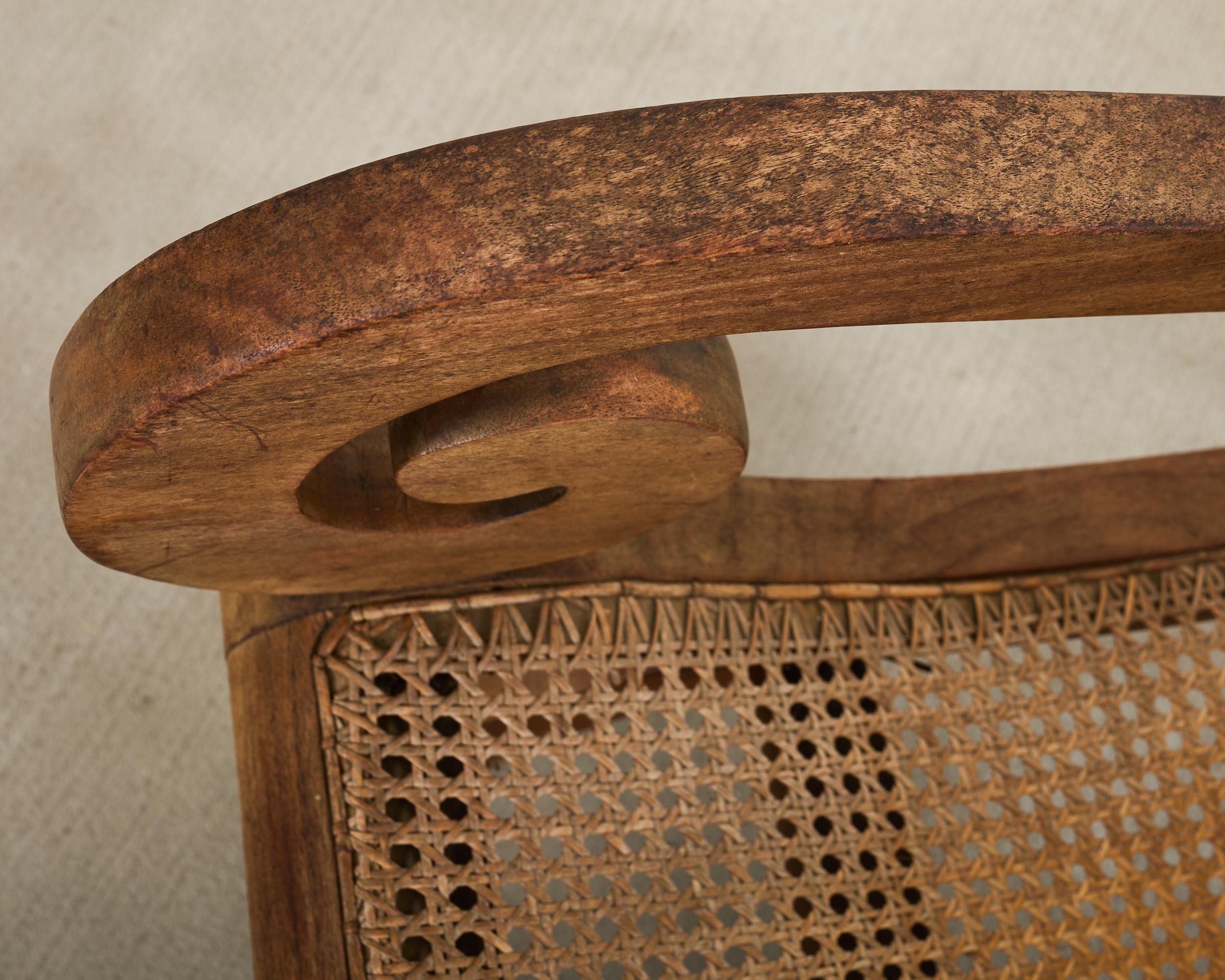 Sedia da salotto con ottomano in stile British Colonial in vendita 2
