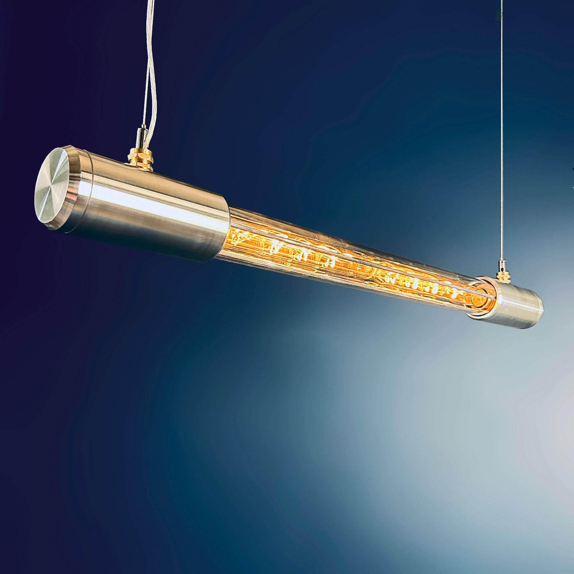Lampada a tubo Edison contemporanea in alluminio e vetro borosilicato in vendita 5