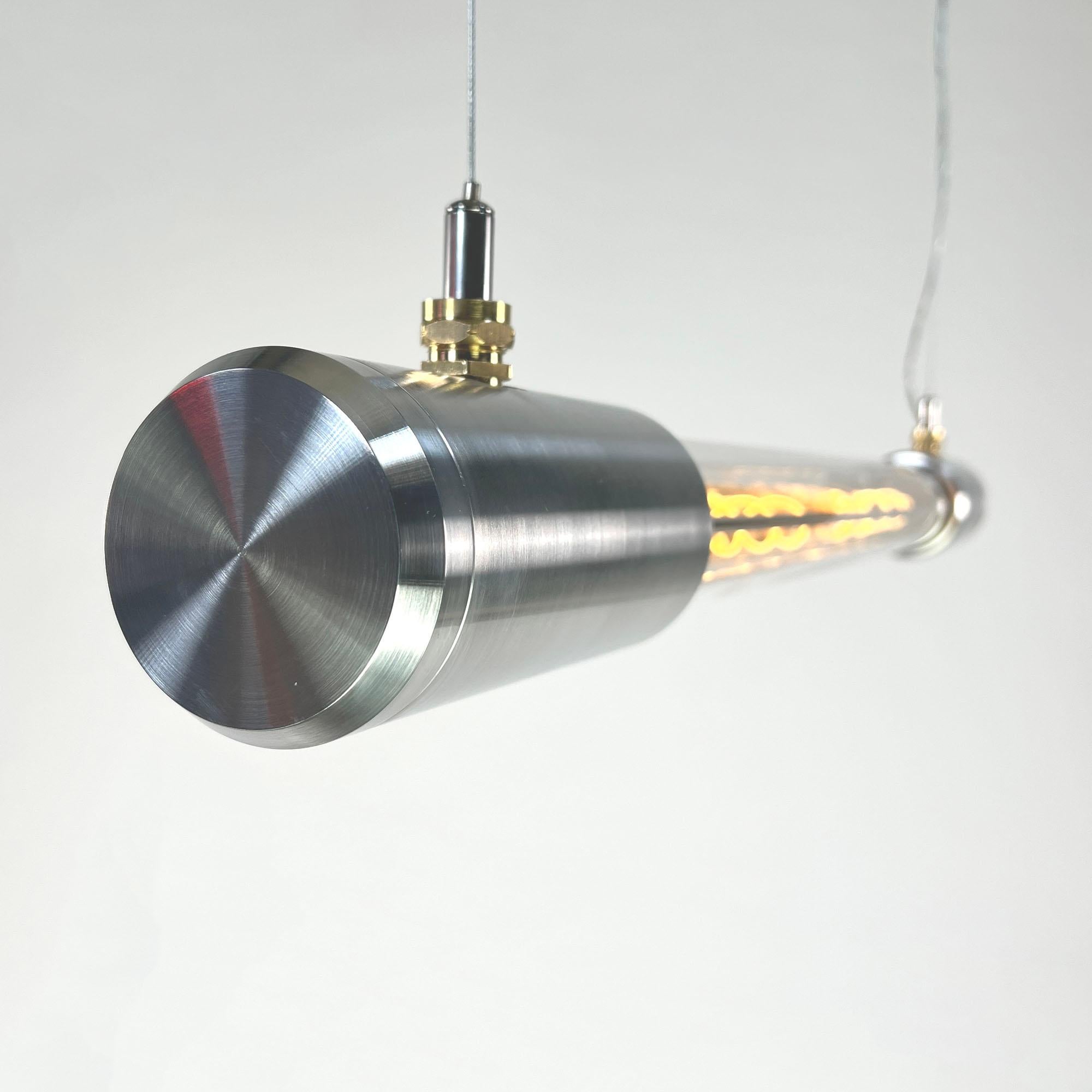 Lampada a tubo Edison contemporanea in alluminio e vetro borosilicato in vendita 1