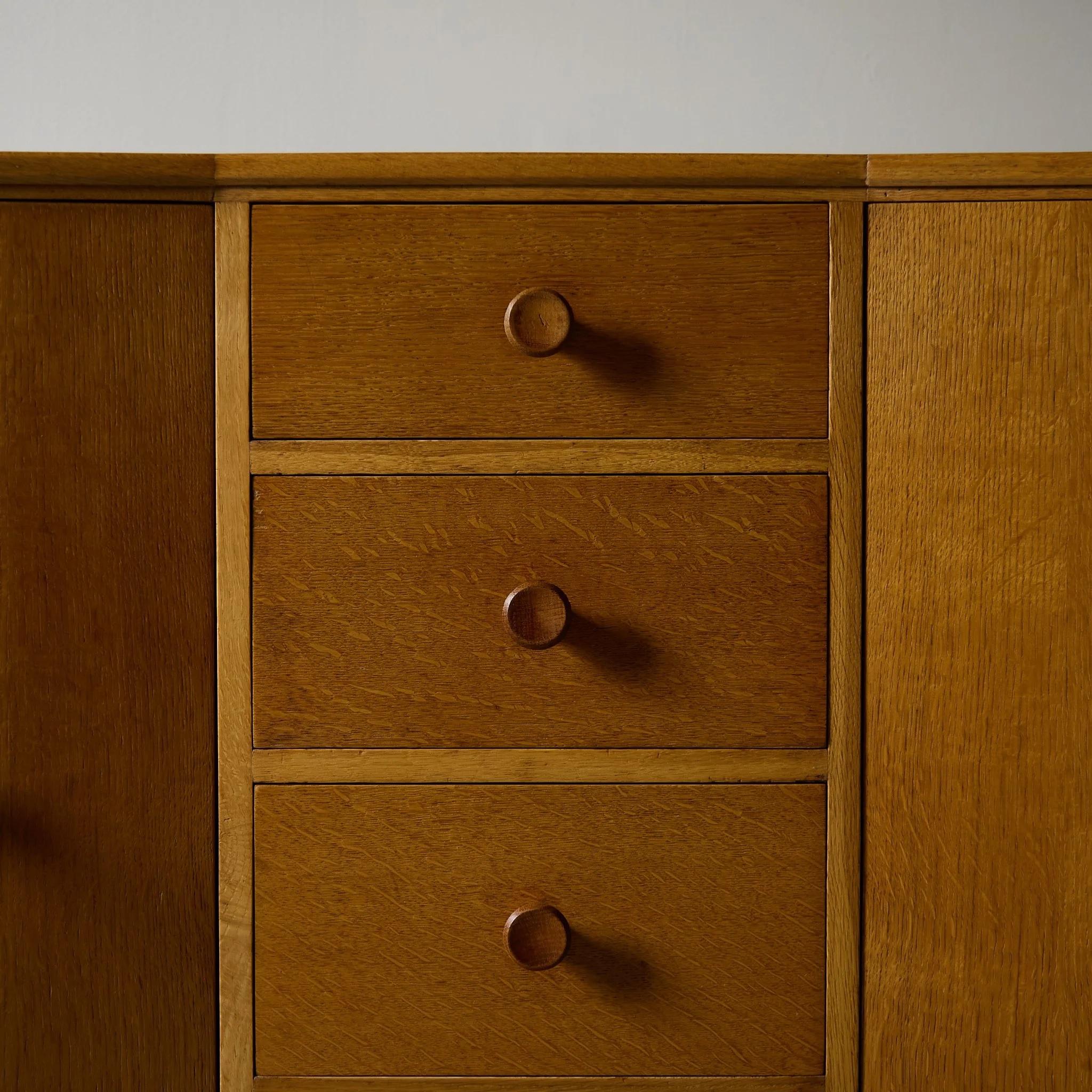 Credenza British Deco, anni '50 In condizioni buone in vendita a London, England