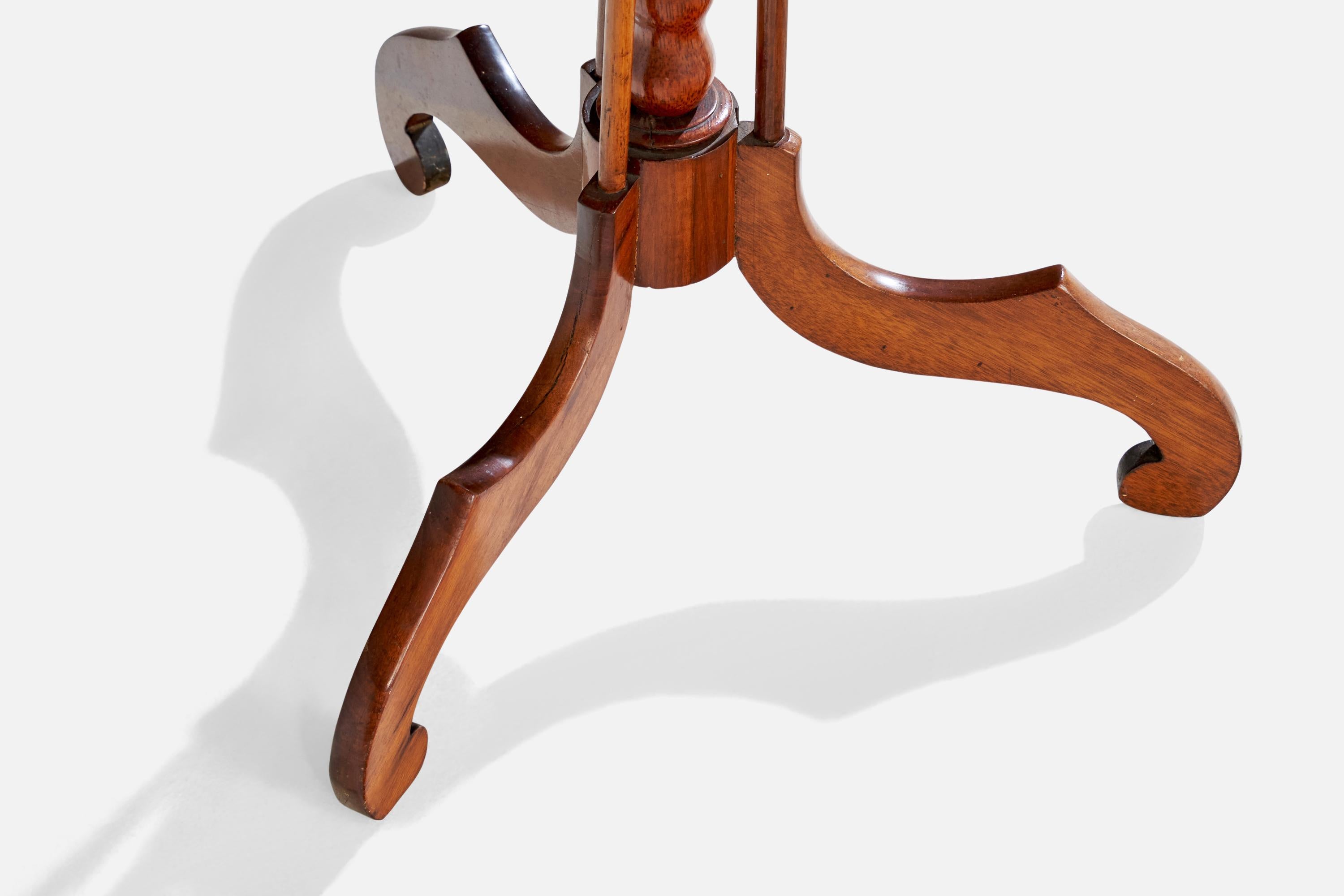 British Designer, Side Table, Mahogany, United Kingdom, 1900s 3