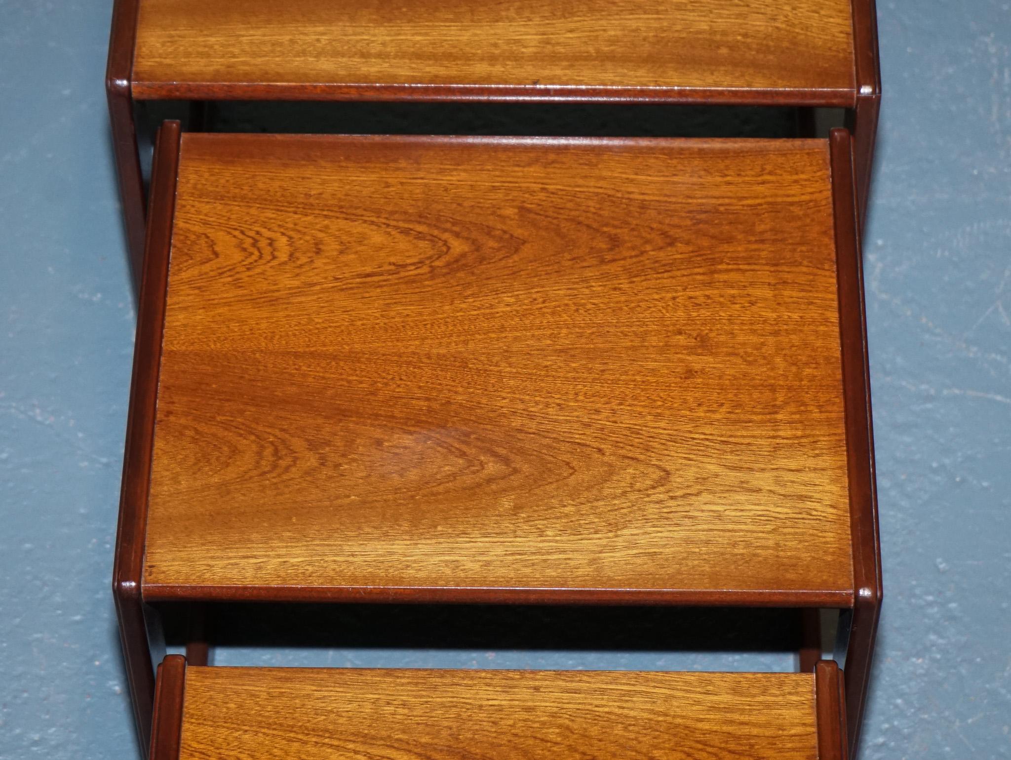 Hand-Crafted BRITISH G PLAN MID CENTURY HARDWOOD TEAK NESTING TABLES SLEEK MINiMALIST For Sale