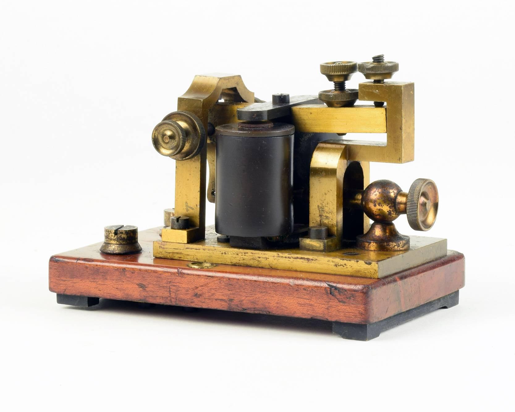 19th Century British GPO Morse Code Sounder, Pre 1880s, Beautiful Collector's Desktop Object