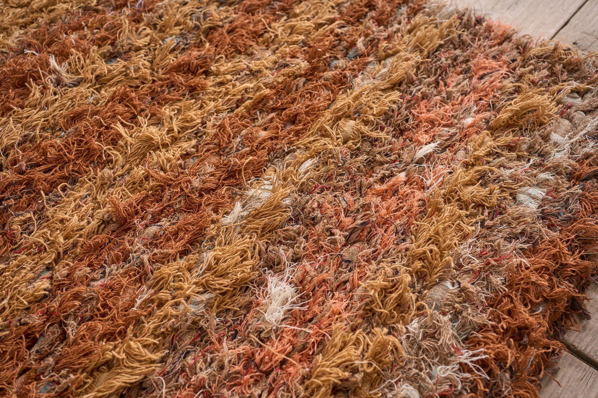 Wool British made Selvedge rug - orange and browns For Sale