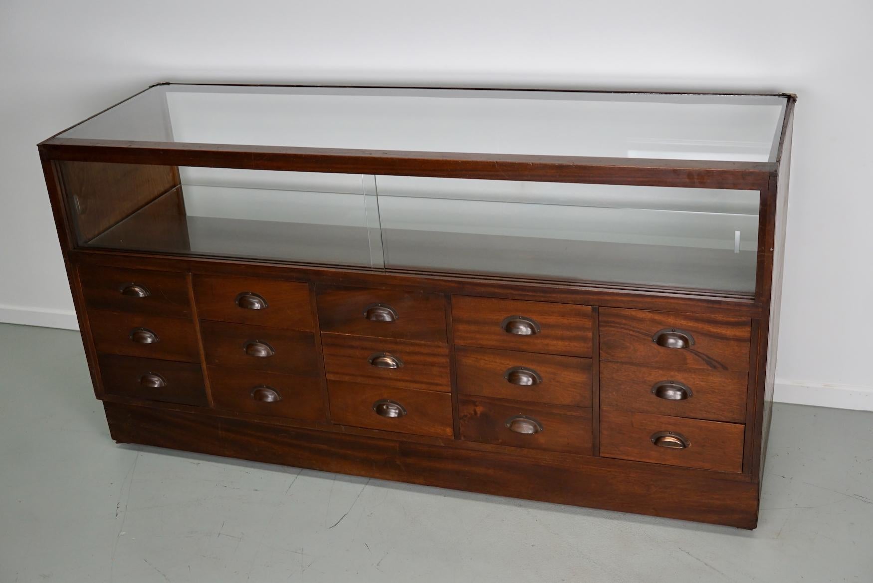 British Mahogany Haberdashery Cabinet or Shop Counter, 1940s For Sale 12