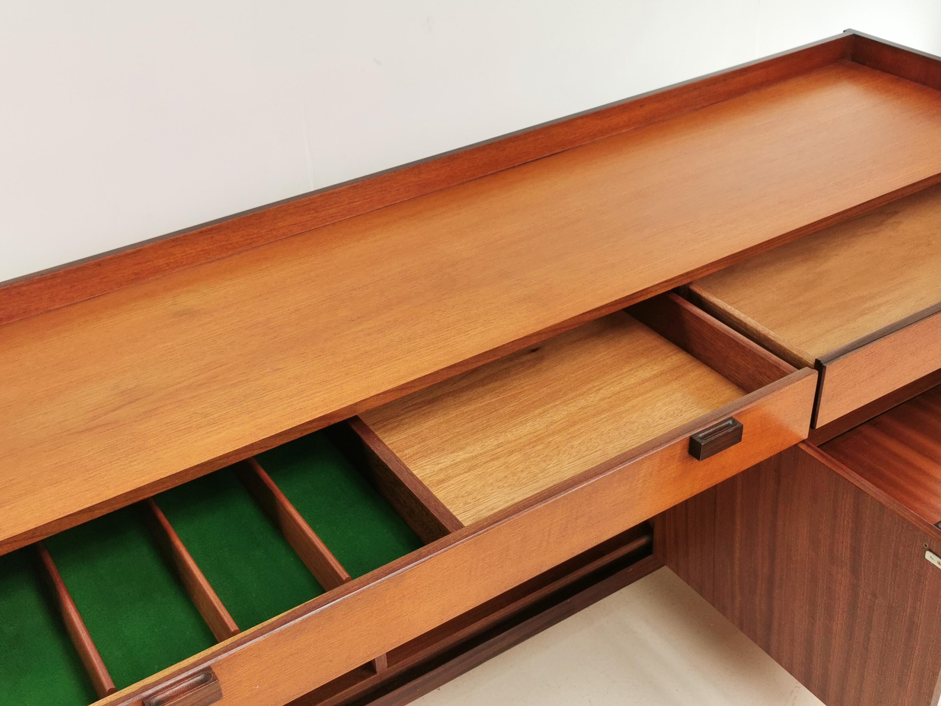 British Meredew Mid Century Teak Sideboard, 1960s In Good Condition In STOKE ON TRENT, GB