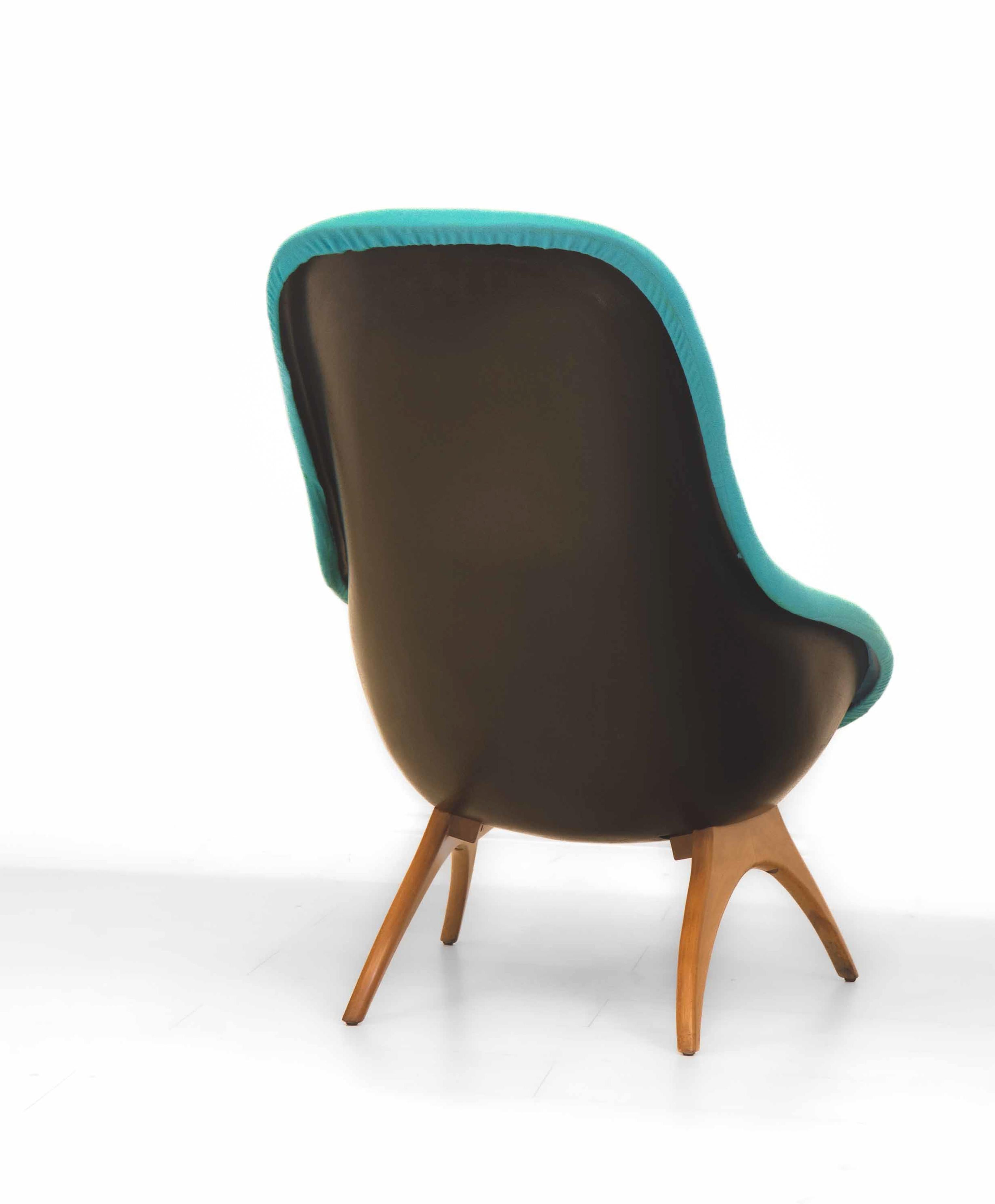 Mid-Century Modern British Midcentury 1960s Lurashell Lounge Chair 2 For Sale