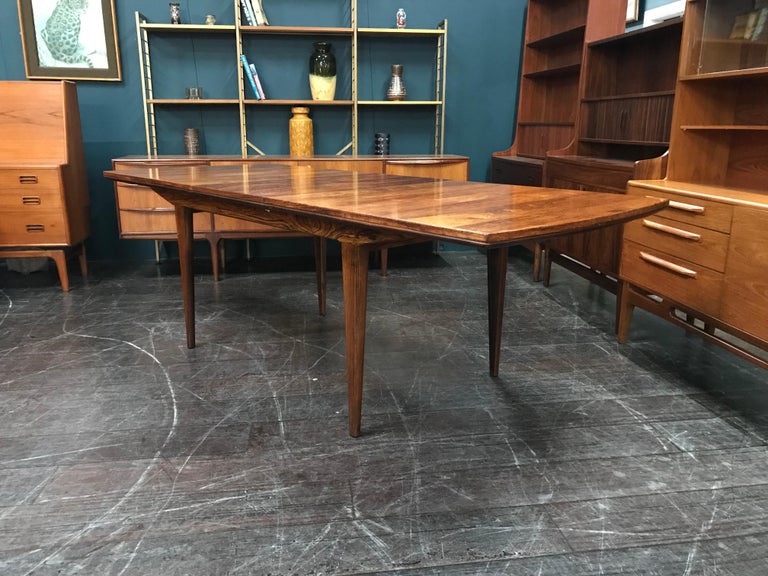 British Midcentury Extending Rosewood Dining Table by Alfred Cox For Sale 7