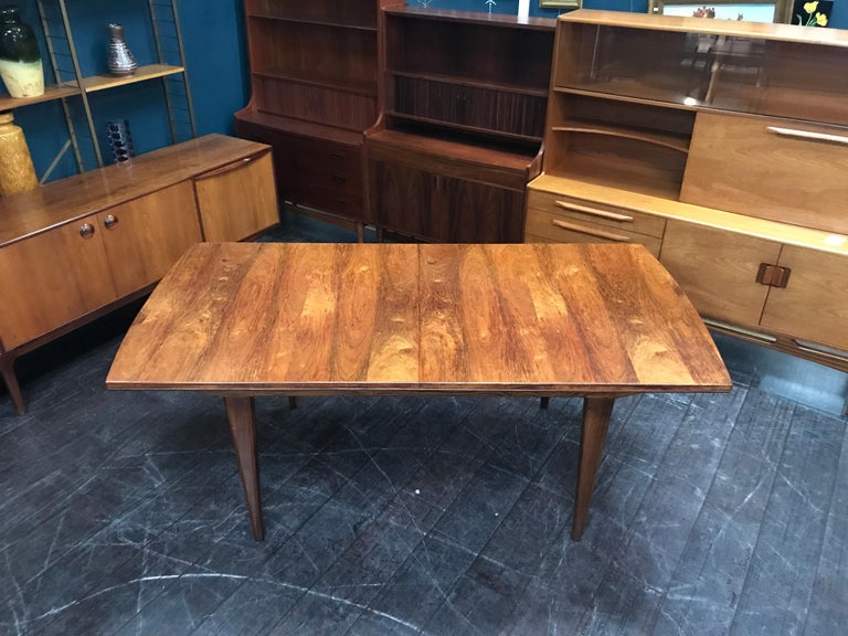 20th Century British Midcentury Extending Rosewood Dining Table by Alfred Cox For Sale