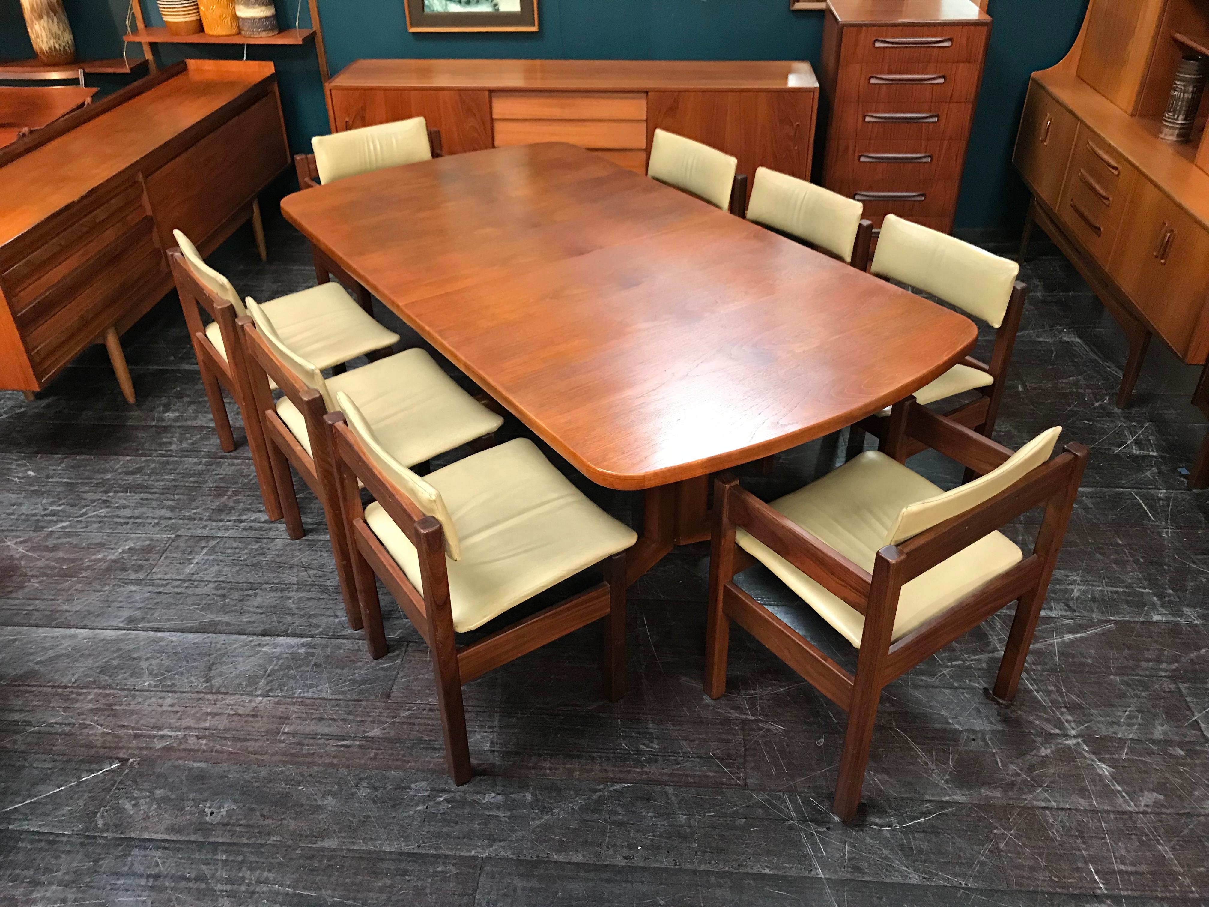 British Midcentury Teak Dining Table and 8-Leather Chairs by Gordon Russell 1