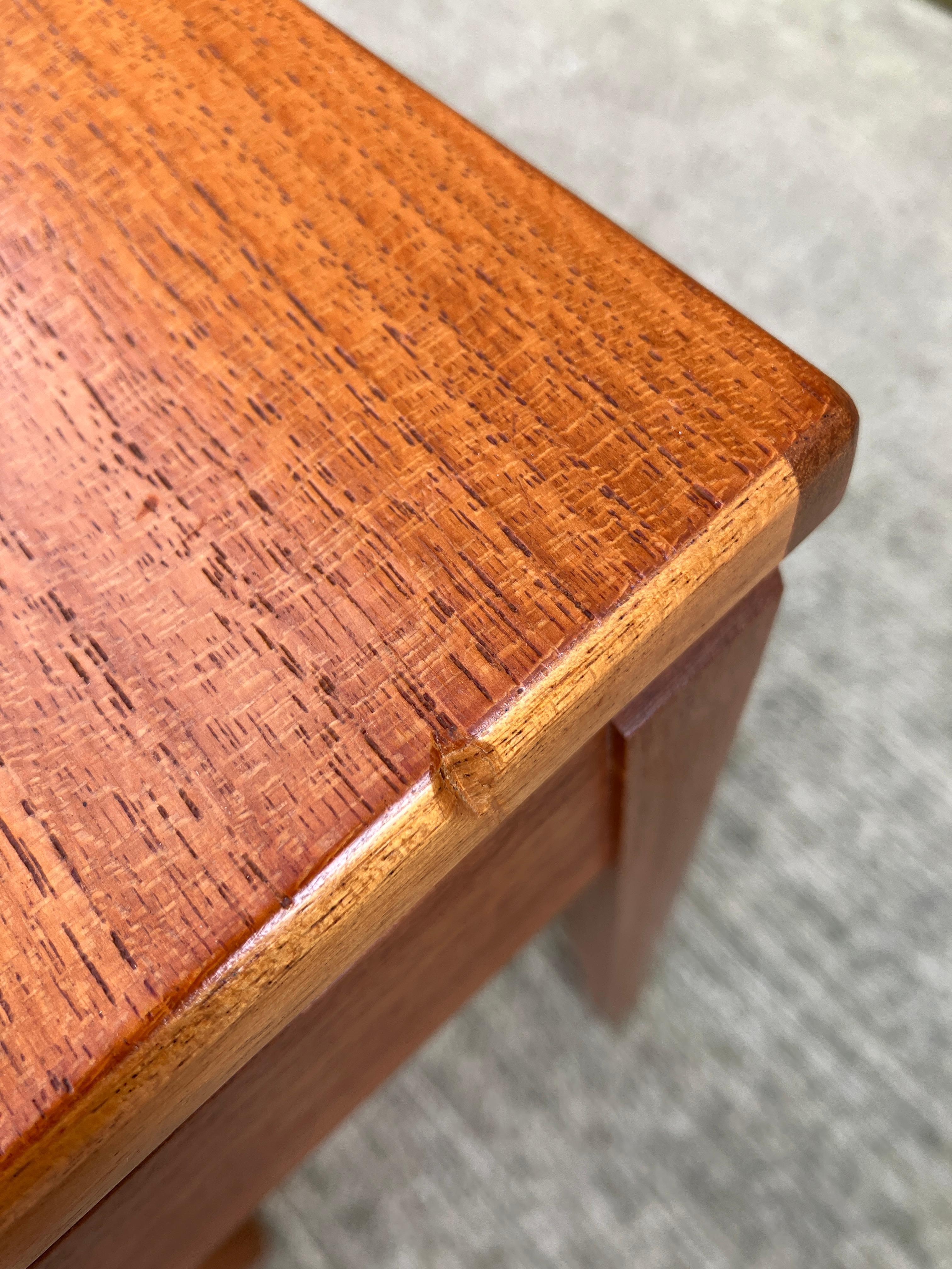 British Midcentury Nesting Tables in Teak by McIntosh en vente 3
