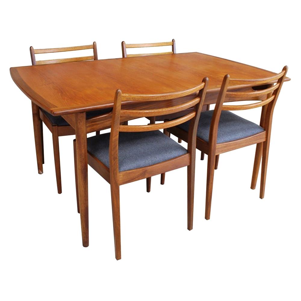 British Midcentury Teak Extending Dining Table & Chairs by G Plan For Sale