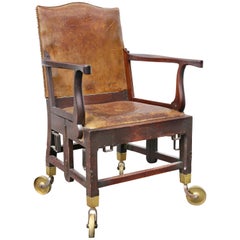 Fauteuil de campagne géorgien en acajou et laiton pour officiers