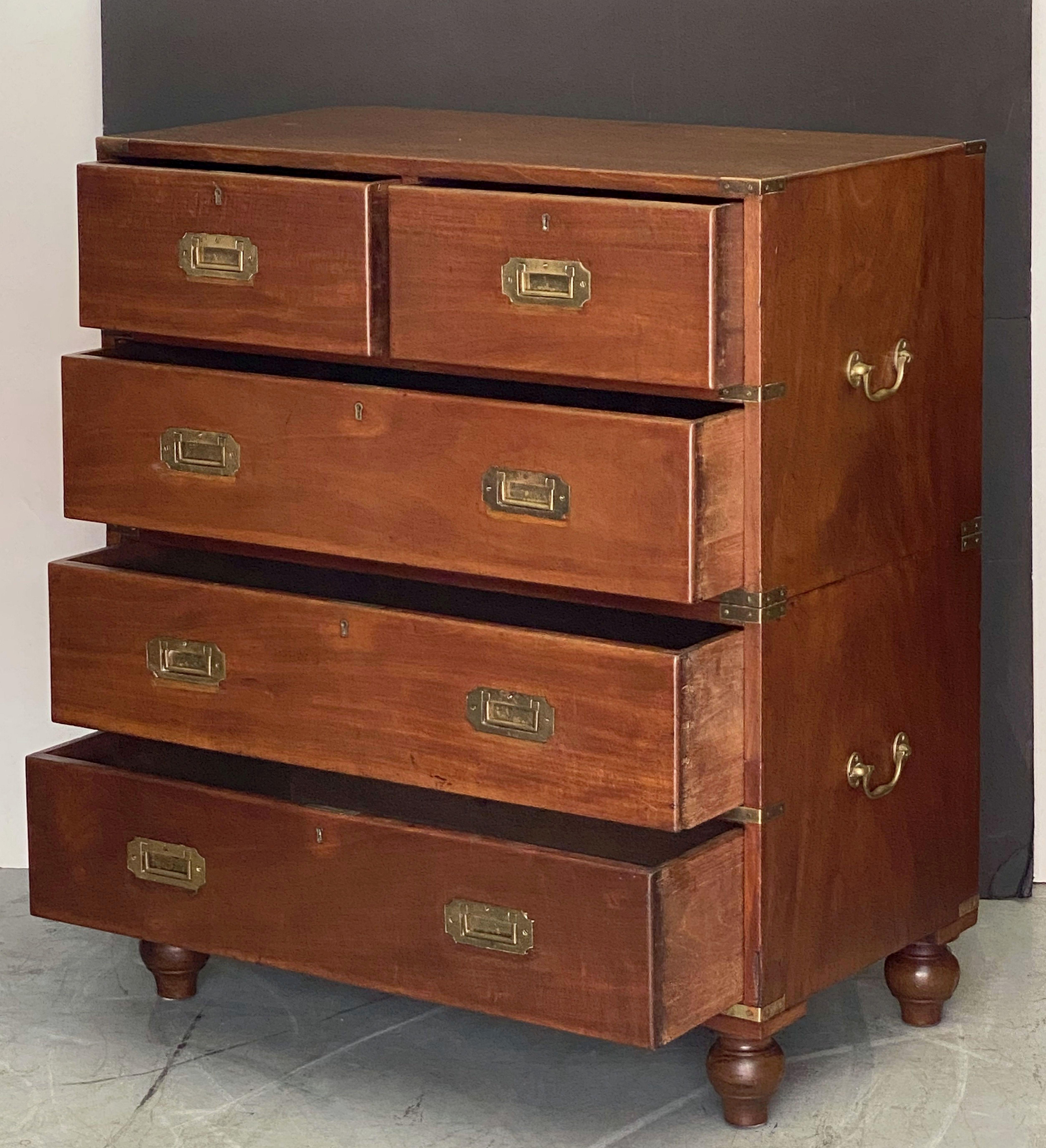 British Military Officer's Brass-Bound Campaign Chest of Mahogany In Good Condition In Austin, TX