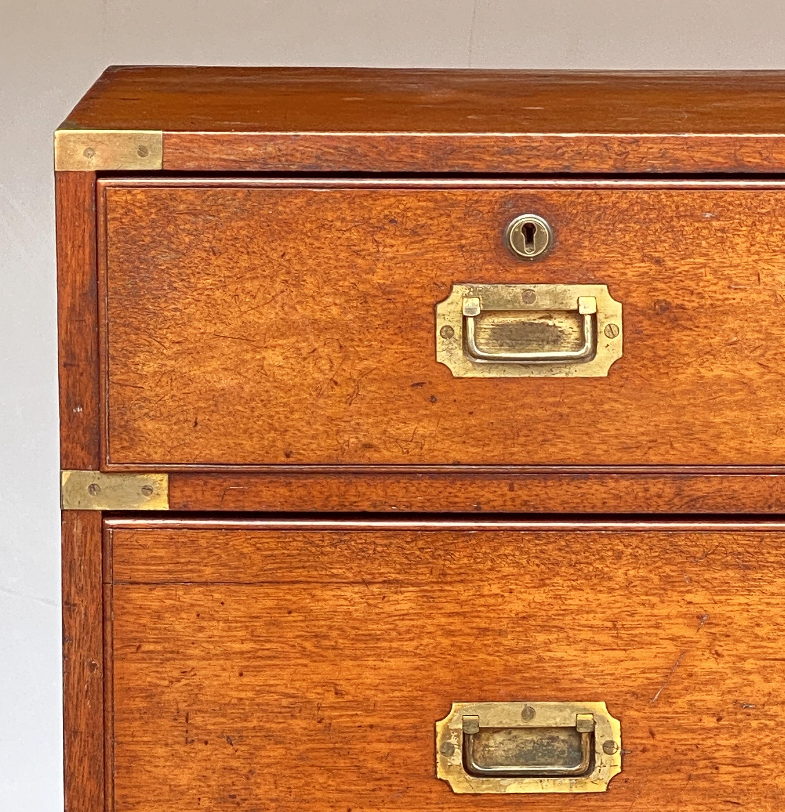 British Military Officer's Campaign Chest or Dresser of Brass-Bound Mahogany In Good Condition For Sale In Austin, TX