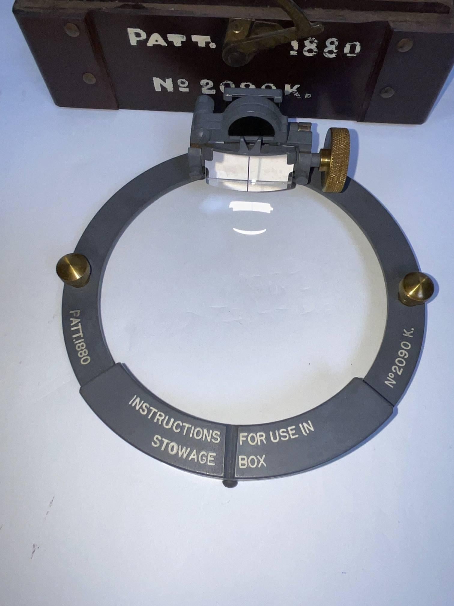Cercle d'azimut militaire britannique de la Seconde Guerre mondiale dans sa boîte en vente 6