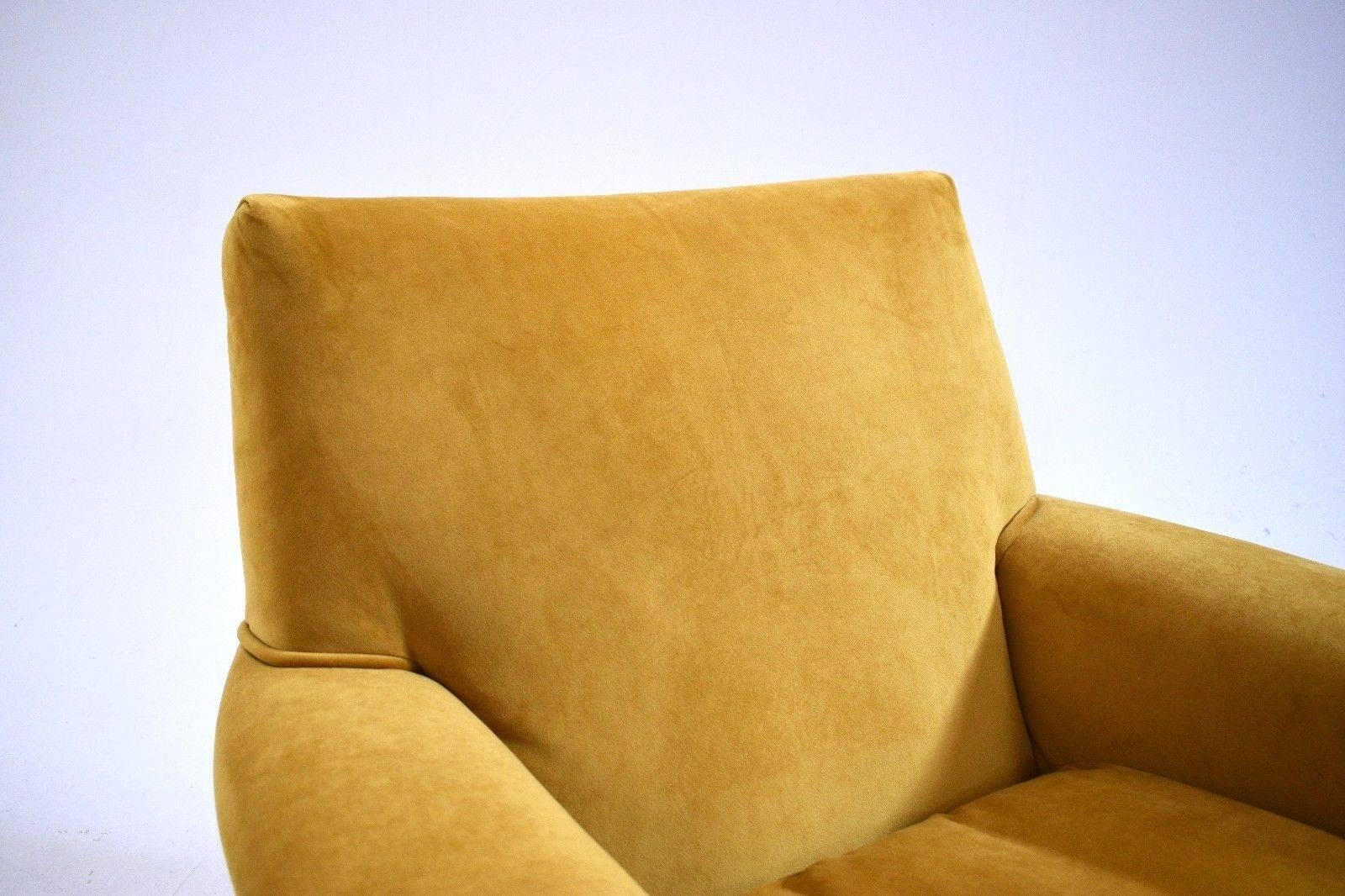 British Mustard Gold Yellow Velvet Club Armchair Midcentury, 1960s In Excellent Condition For Sale In London, GB