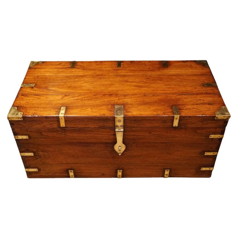 British Officers Victorian Brass Bound Military Chest, circa 1860 For Sale