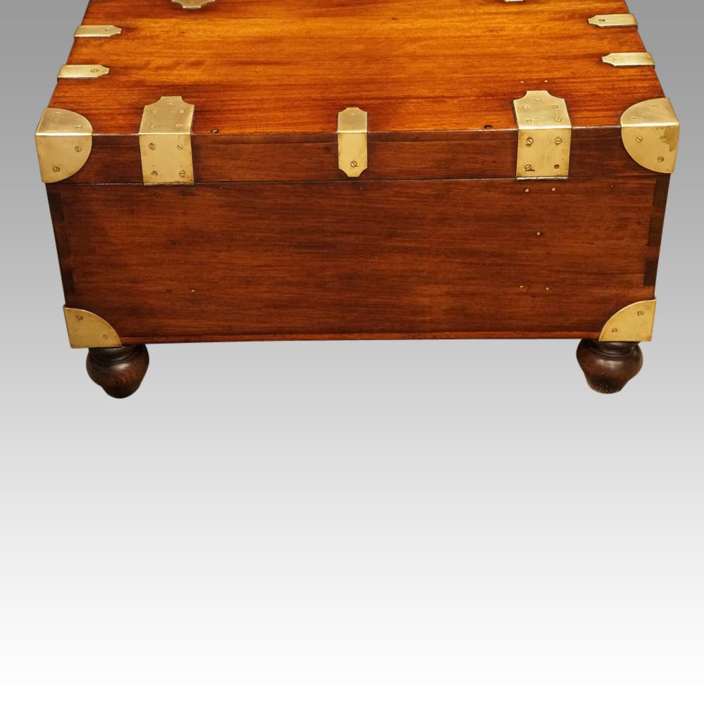 British Officers Victorian Mahogany Military Chest, circa 1885 For Sale 4