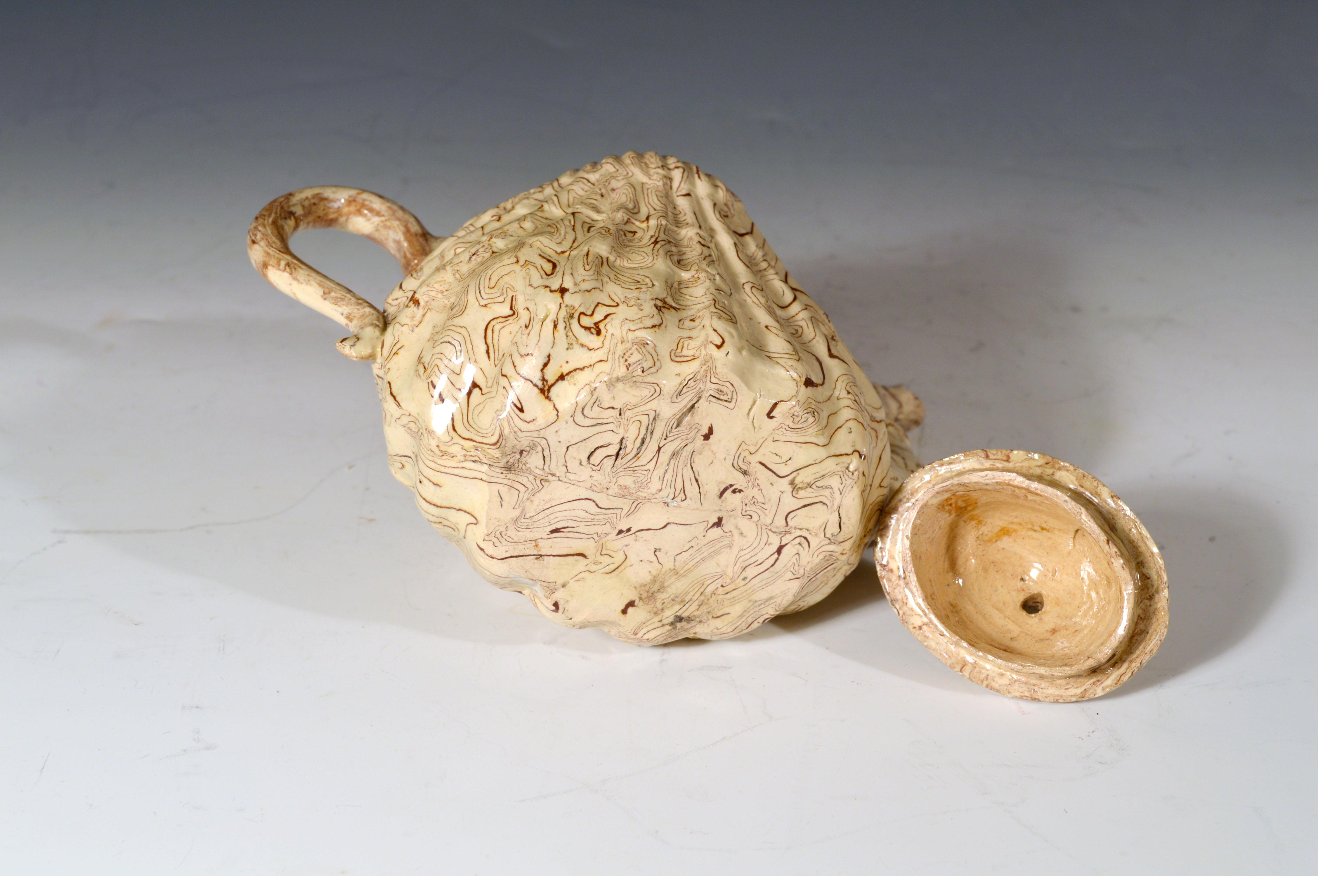 British Pottery Solid Agate Pecten Shell Teapot and Cover, circa 1755-1760 6