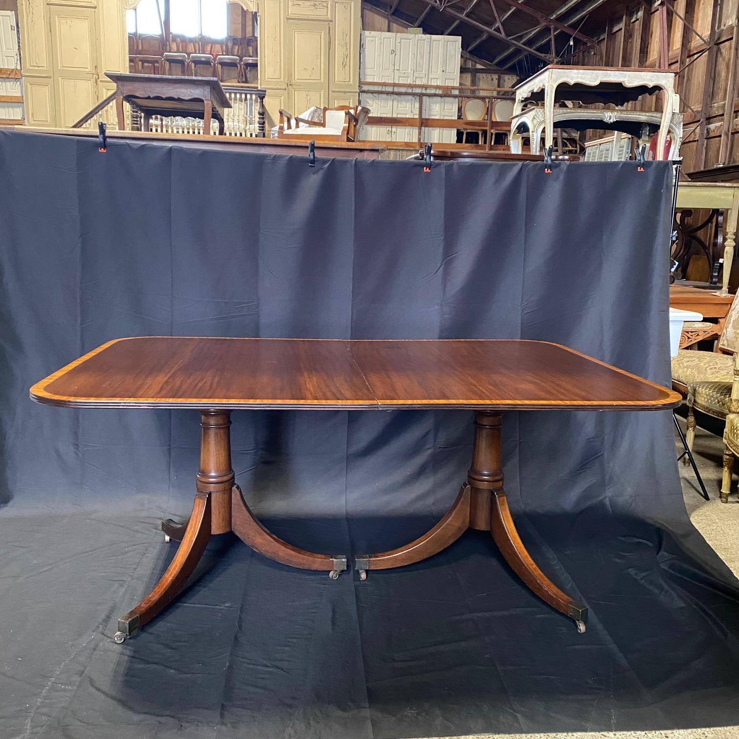 British Regency Duncan Phyfe Style Mahogany Double Pedestal Dining Table For Sale 1