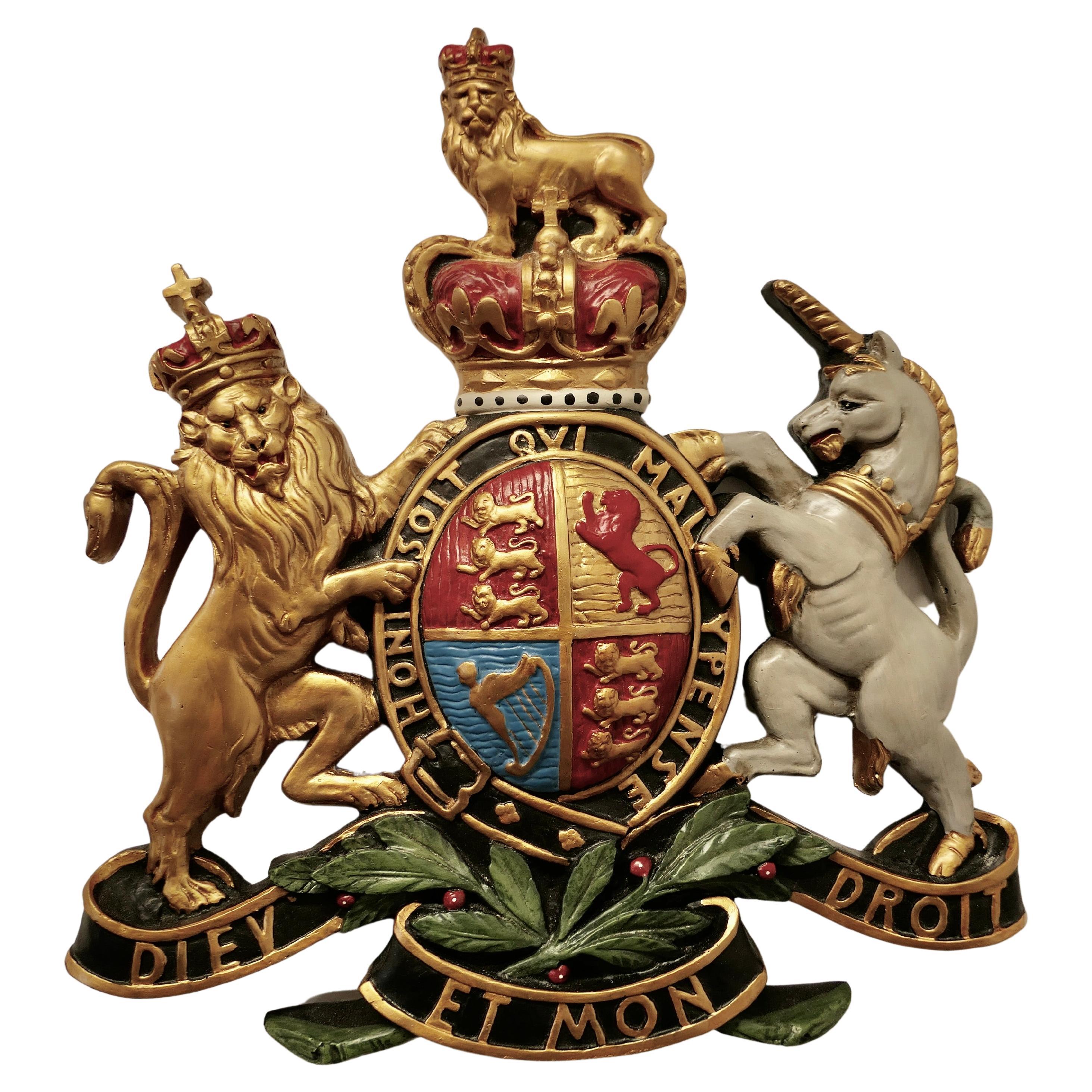 British Royal Coat of Arms Wall Plaque This Is a Large Scale Piece  For Sale